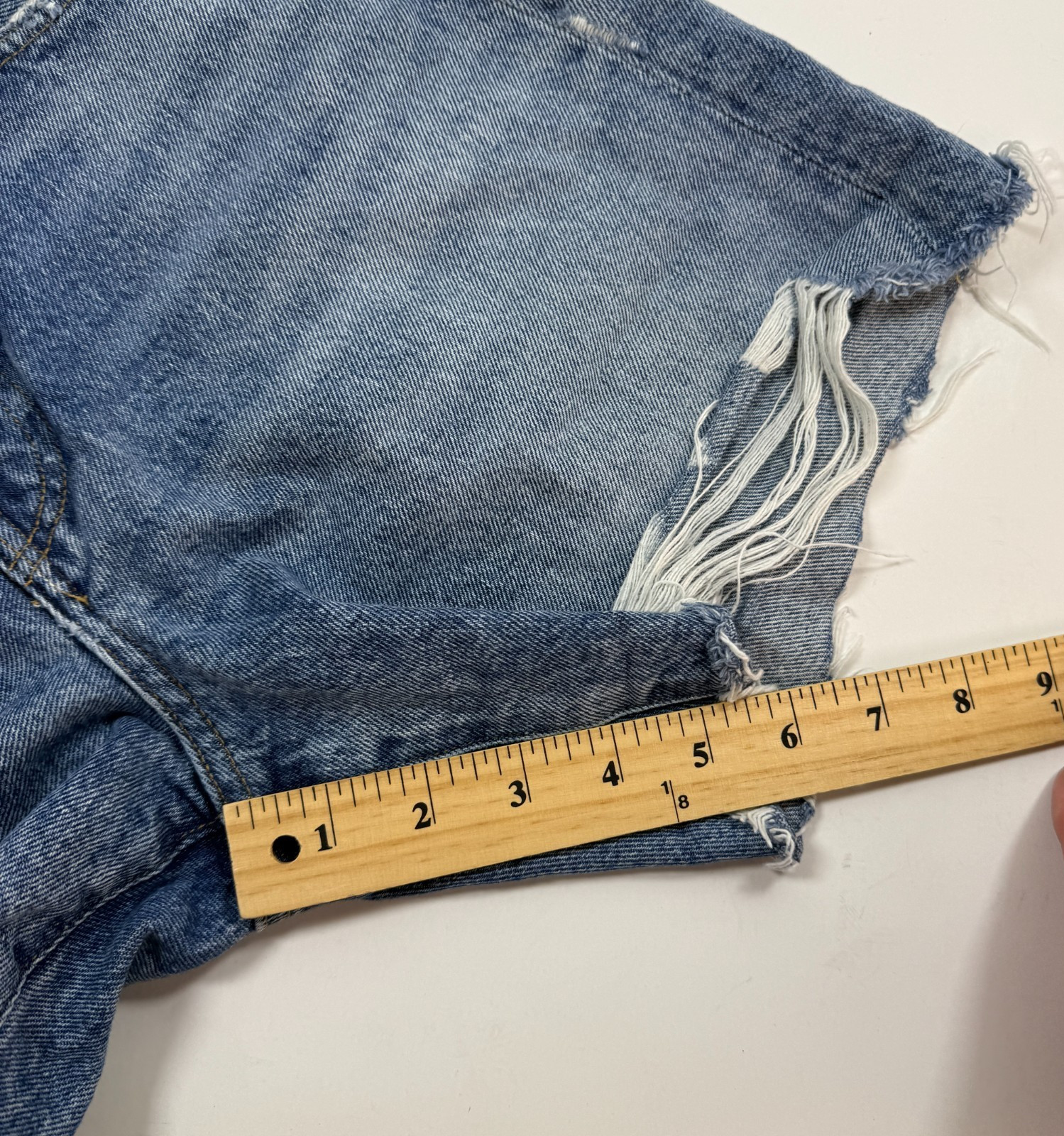 Agolde Shorts Women 24 Blue Parker Denim Distressed Cuffed Button Fly A9027-1141
