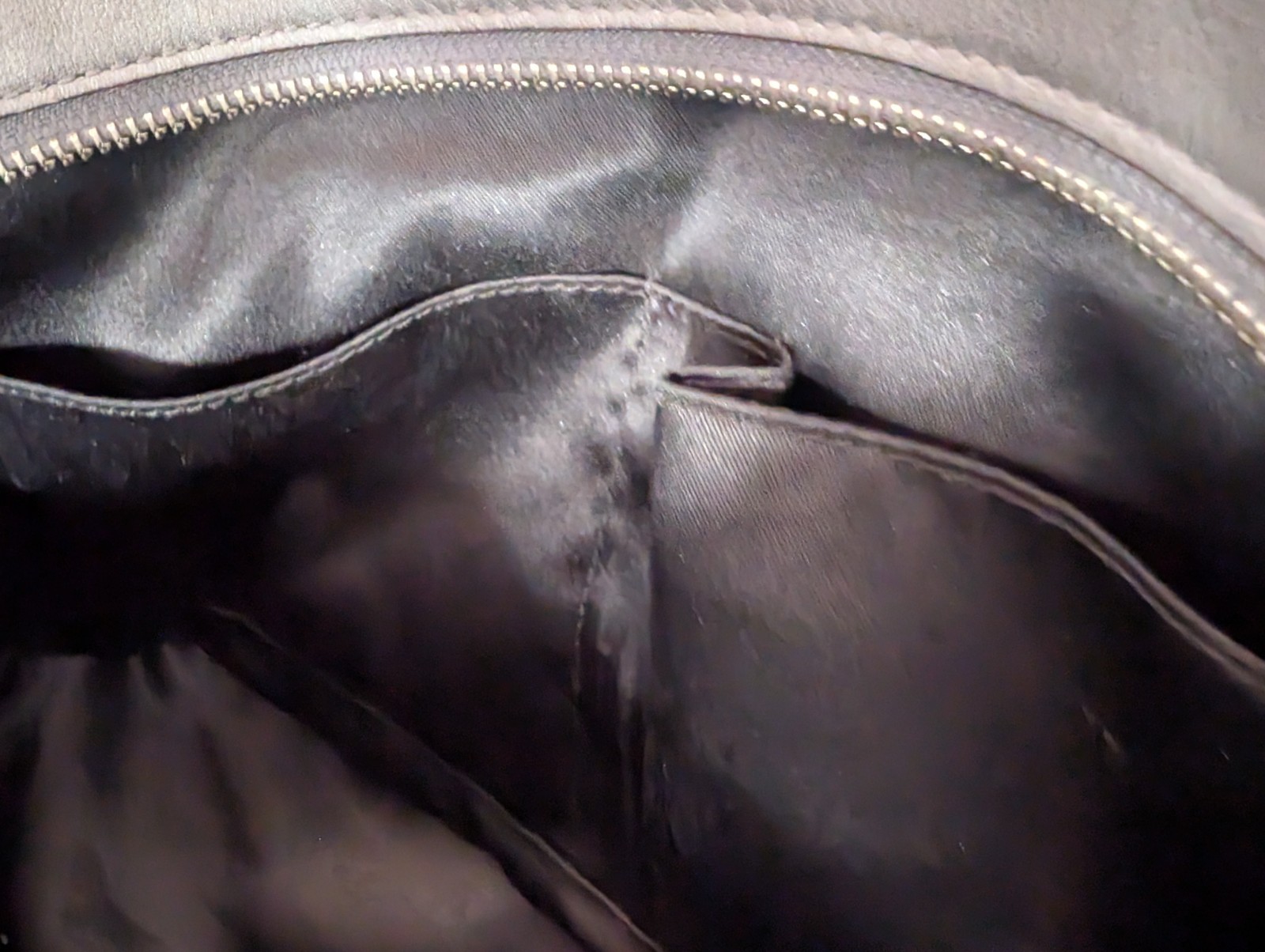 Beautiful Large Grey Black Coach Signature F 33804
