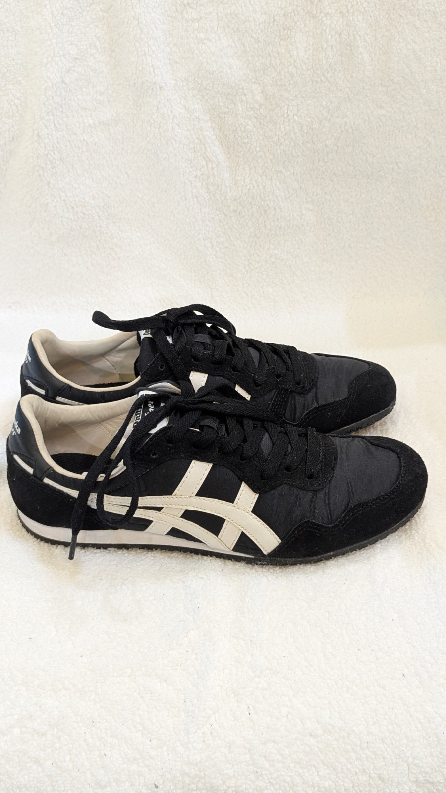 ASICS Onitsuka Tiger Serrano Black/White Classic Shoes Size 8.5 Womens