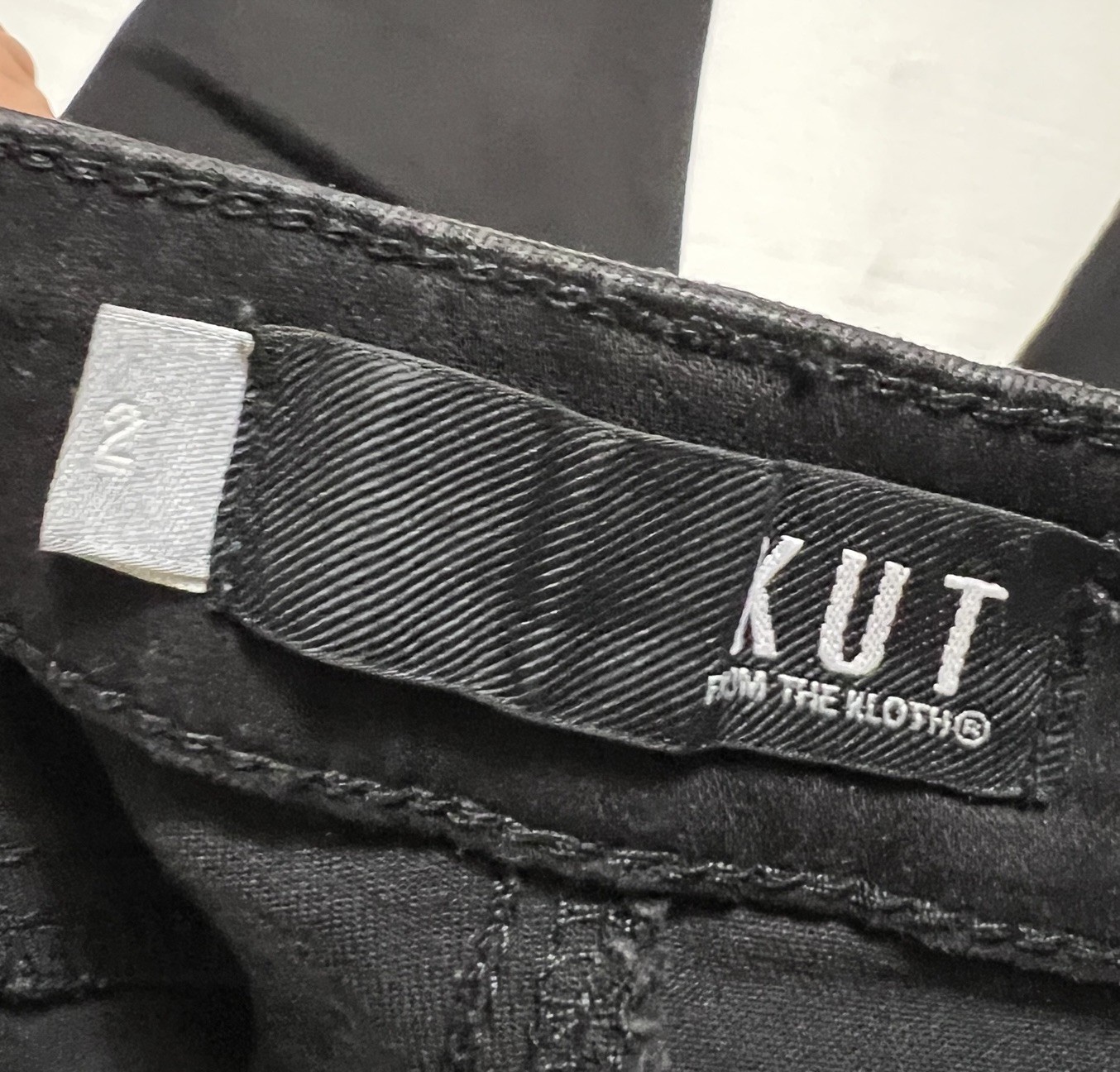 Kut From The Kloth Size 2 26W Mid Rise Diana Skinny Stretch Black Jeans