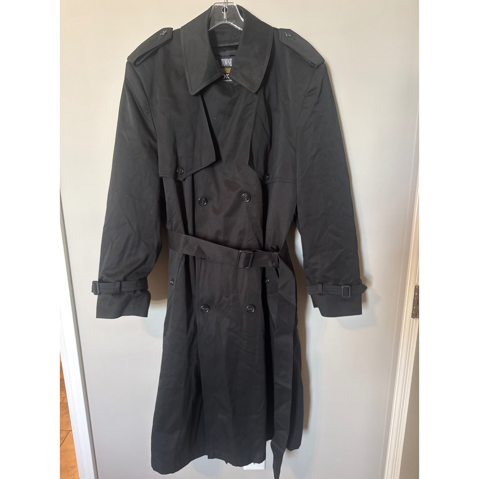 Towne by London Fog Mens Black Double Breasted Trench Coat Belted Size 44 Reg