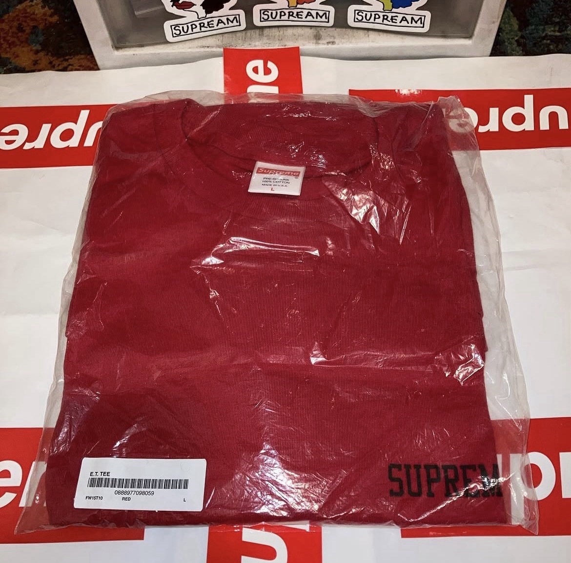 #Supreme #E.T. Tee Red Large & DSIP. #FW15 #2015 Brand New In Hand