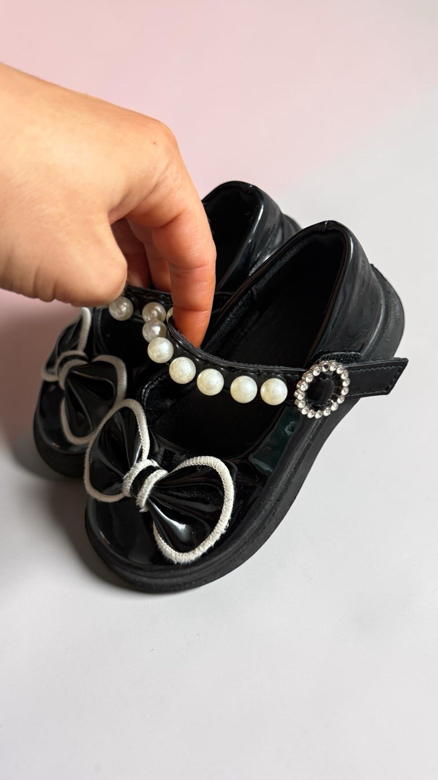 Girls Black Mary Jane Flats Pearl Strap Bow Rhinestone Buckle Round Toe Sz 8