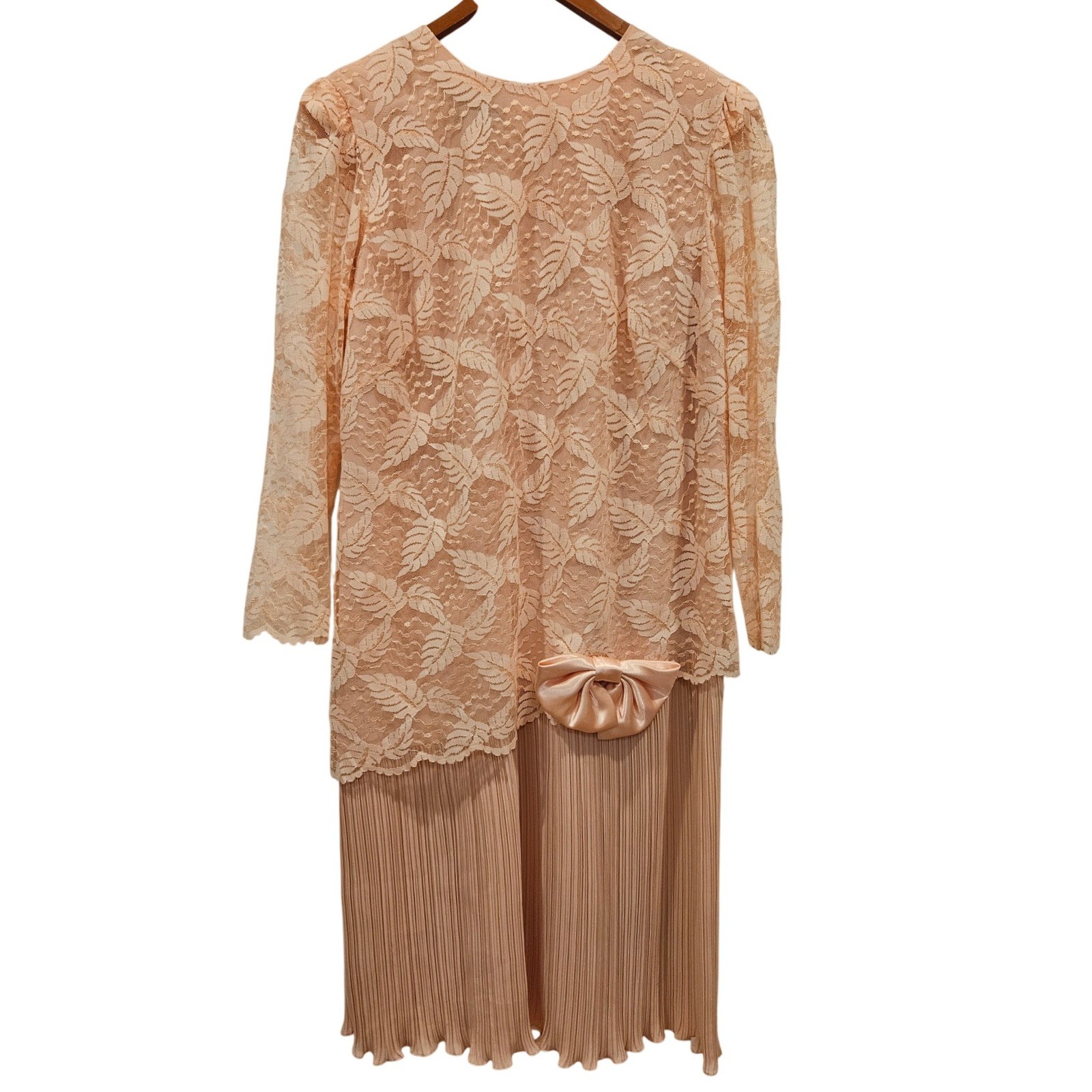 Vintage Ursula of Switzerland Womens Dress Size 18W Peach