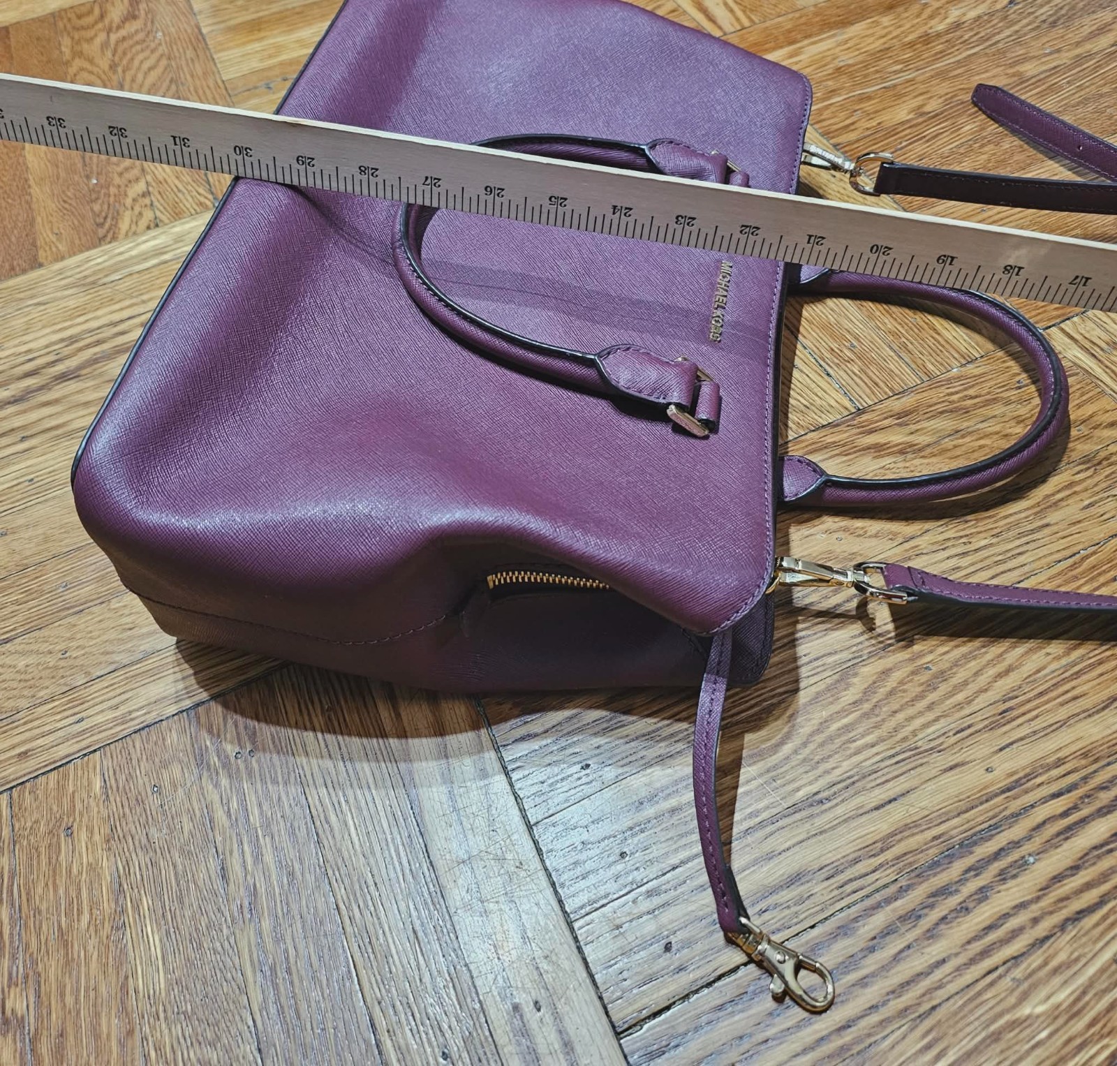 Michael Kors Savannah Large Satchel Burgundy Saffiano Leather Crossbody Bag Gold