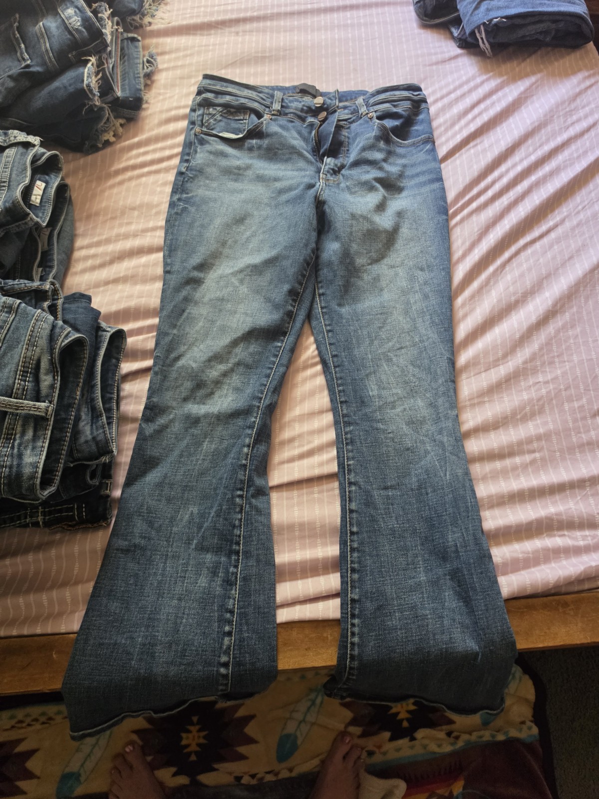 Women’s Buckle Silver Bootcut Stretch Denim Jeans 33×32
