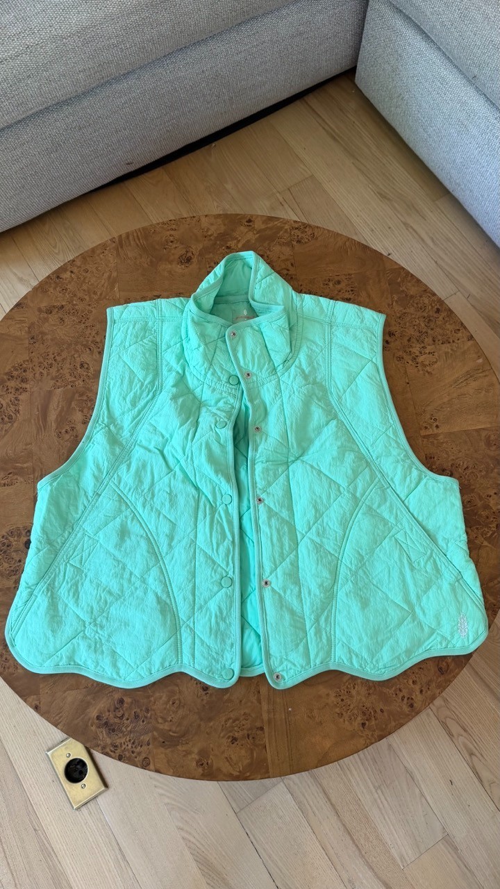 Free People Movement Quinn Quilt Puffer Vest Mint Green Scallop Hem Women Small