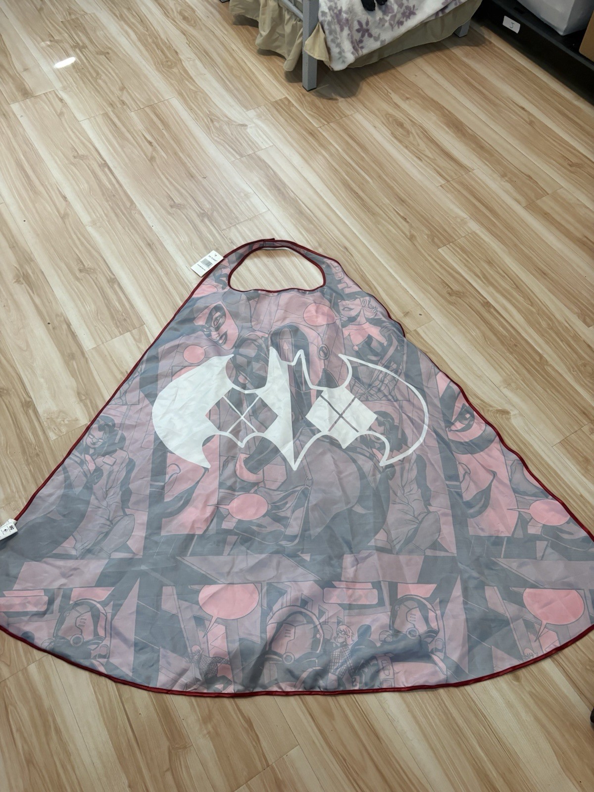 Harley Quinn Batman DC Comics Six Flags Red Black Cape Adult One Size