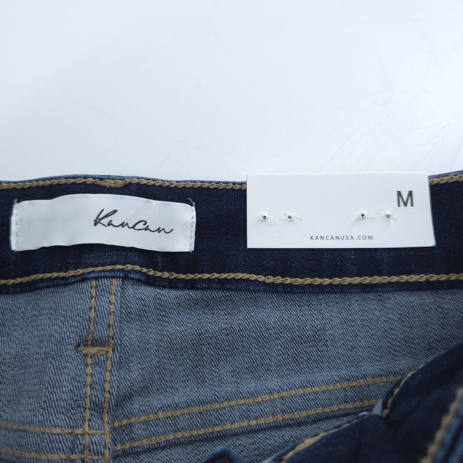 Kancan Shorts M 27 Mid Rise Bermuda Cuffed Blue Dark Wash Stretch 6 Inch Inseam