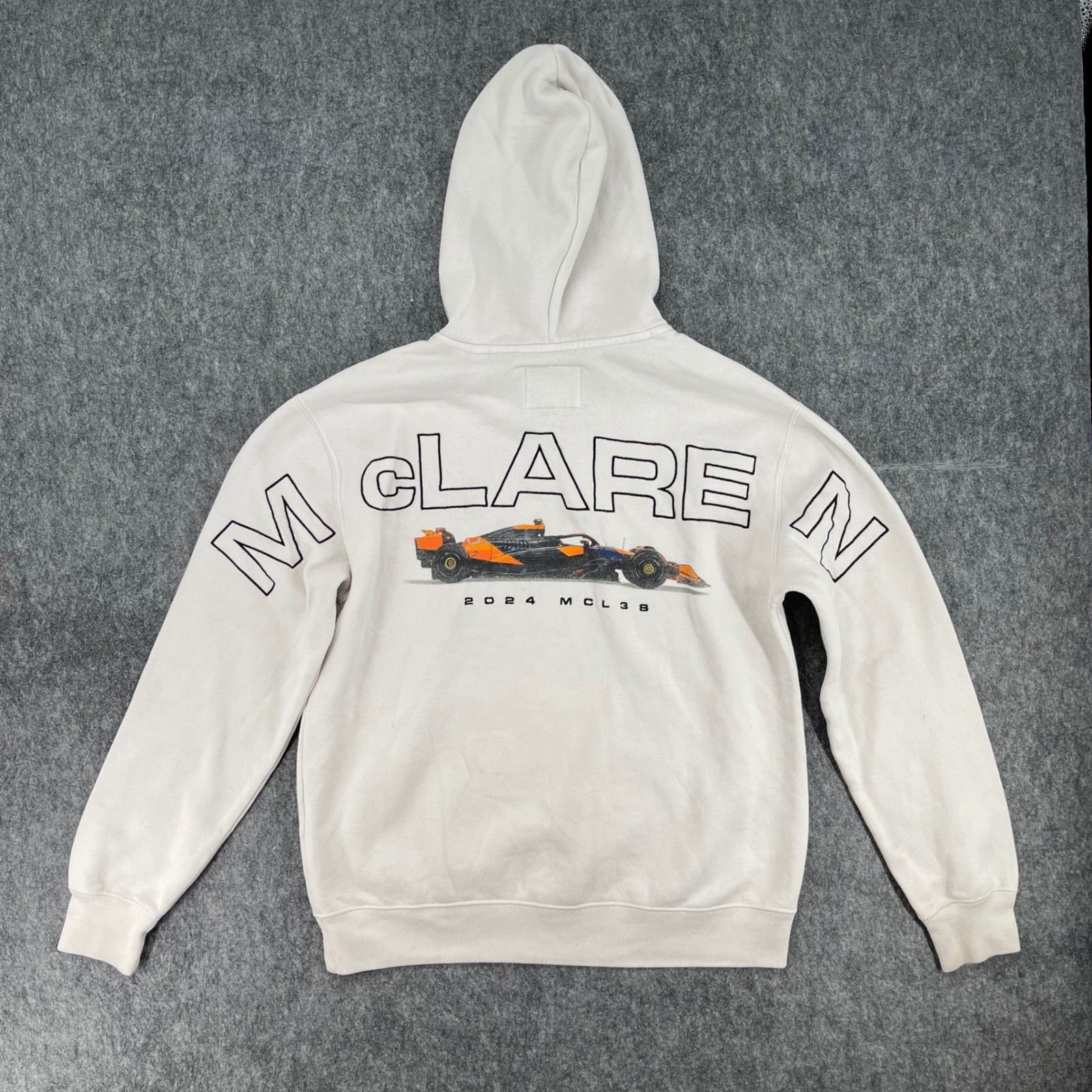 McLaren Formula 1 Team Hoodie Mens Small White Racing Sweatshirt F1 Logo