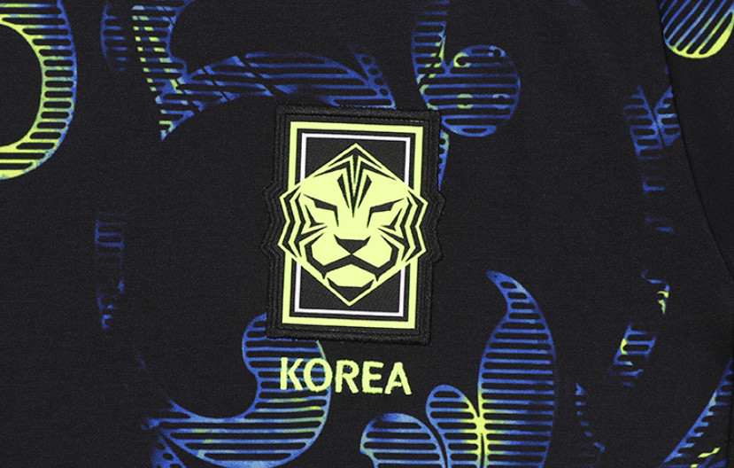 Nike Korea Academy Pro Dri-Fit Pre-Match Men’s Soccer T-Shirt AsiaFit FZ9715-010