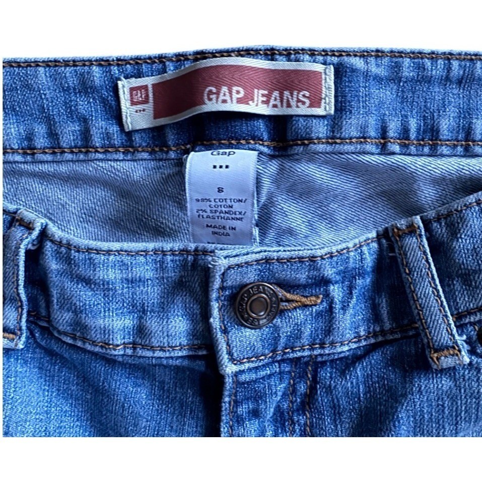 GAP Jeans Distressed Cuffed Denim Shorts Women’s Size 8