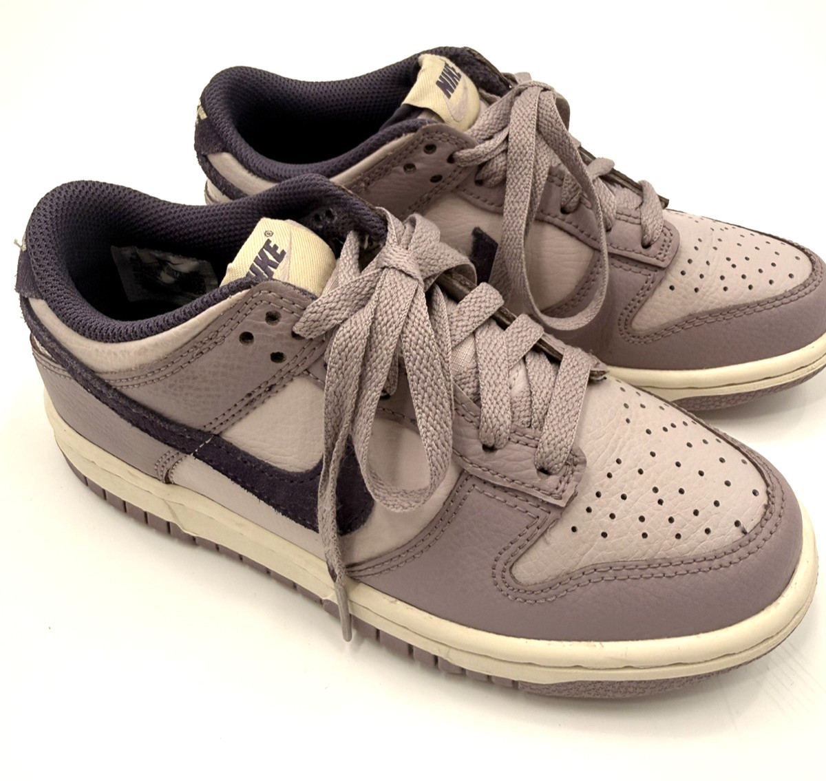 Nike Dunk Low Retro SE Light Violet Ore Youth Size 3.5Y Purple Sneakers