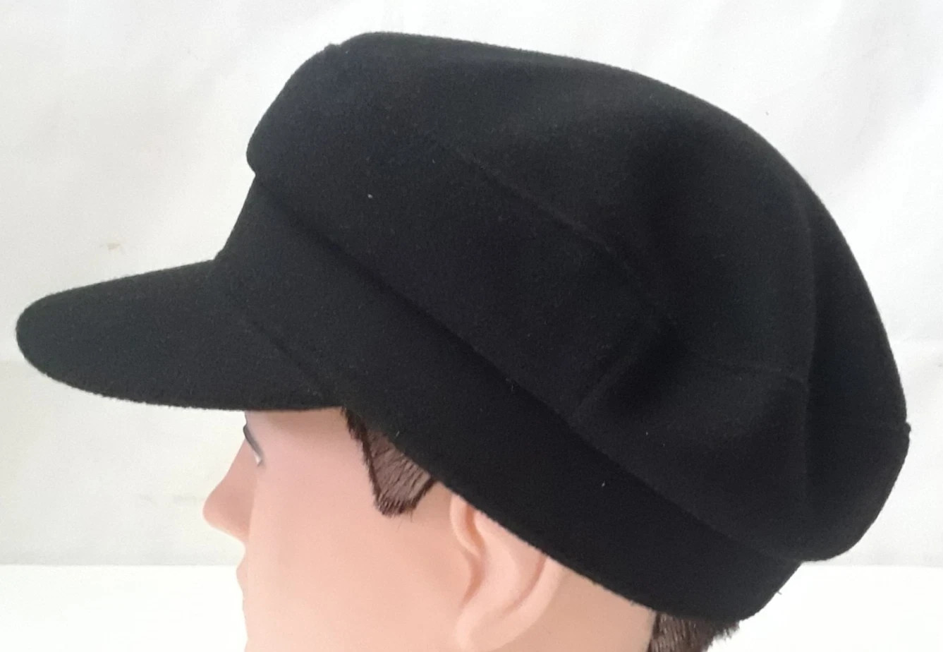 Newsboy Cap Classic Black Unisex Adjustable Satin Lining