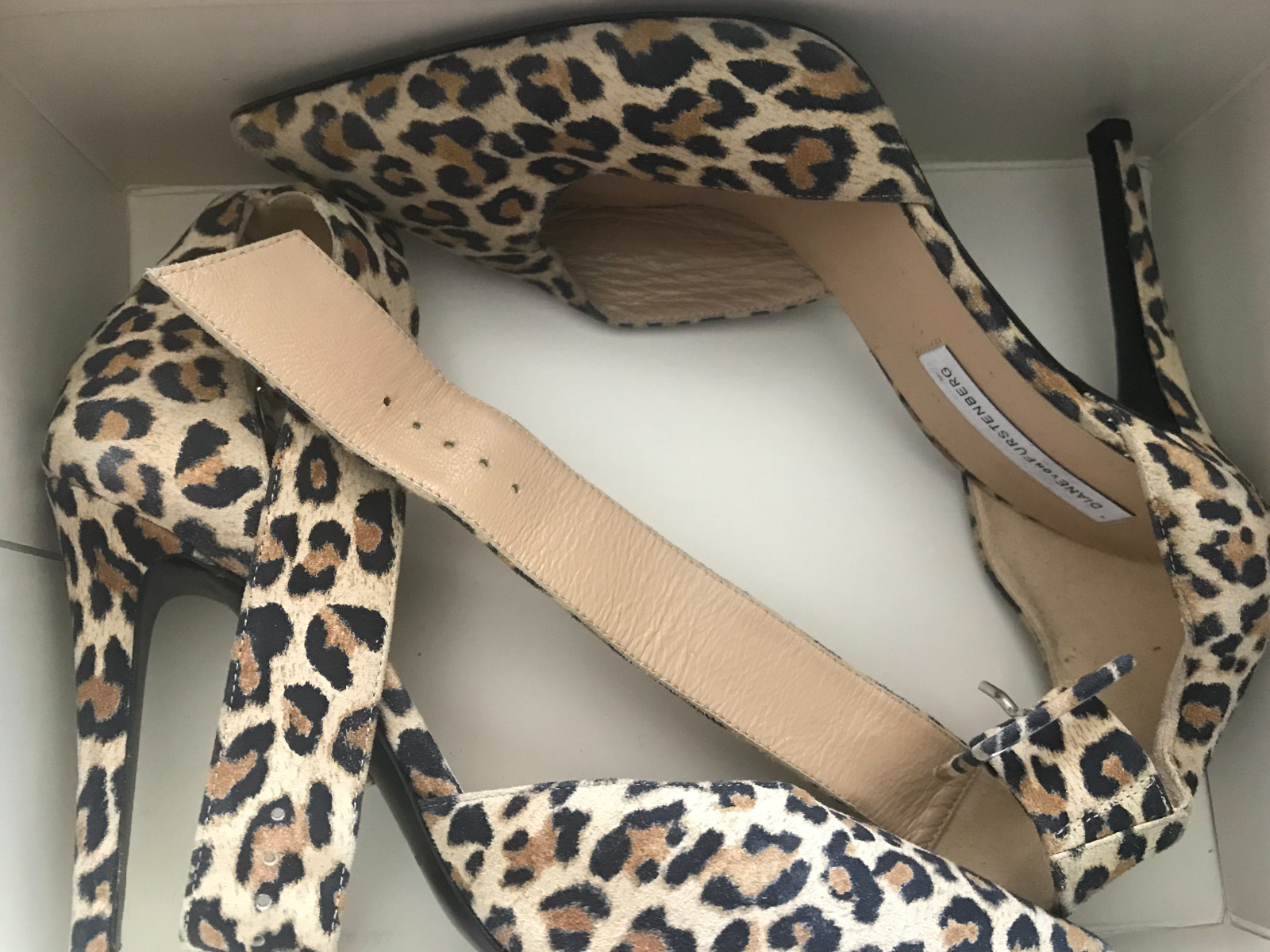 Diane fon furstenberg Pumps size 7.5 US Made in Italy