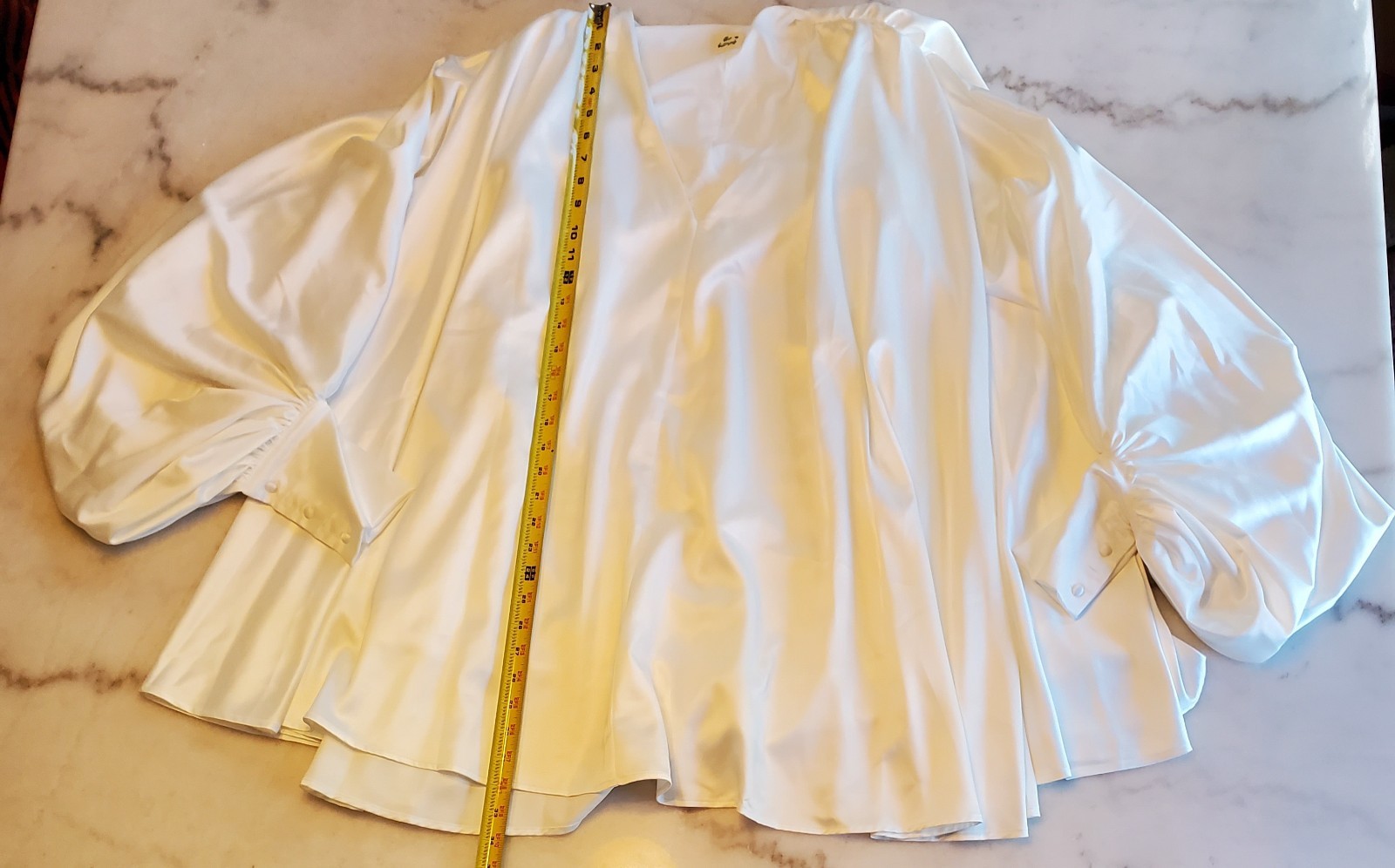 Blue Butter Cup Silk like Taffeta Creamy White Pearl Blouse Top Women’s S E30