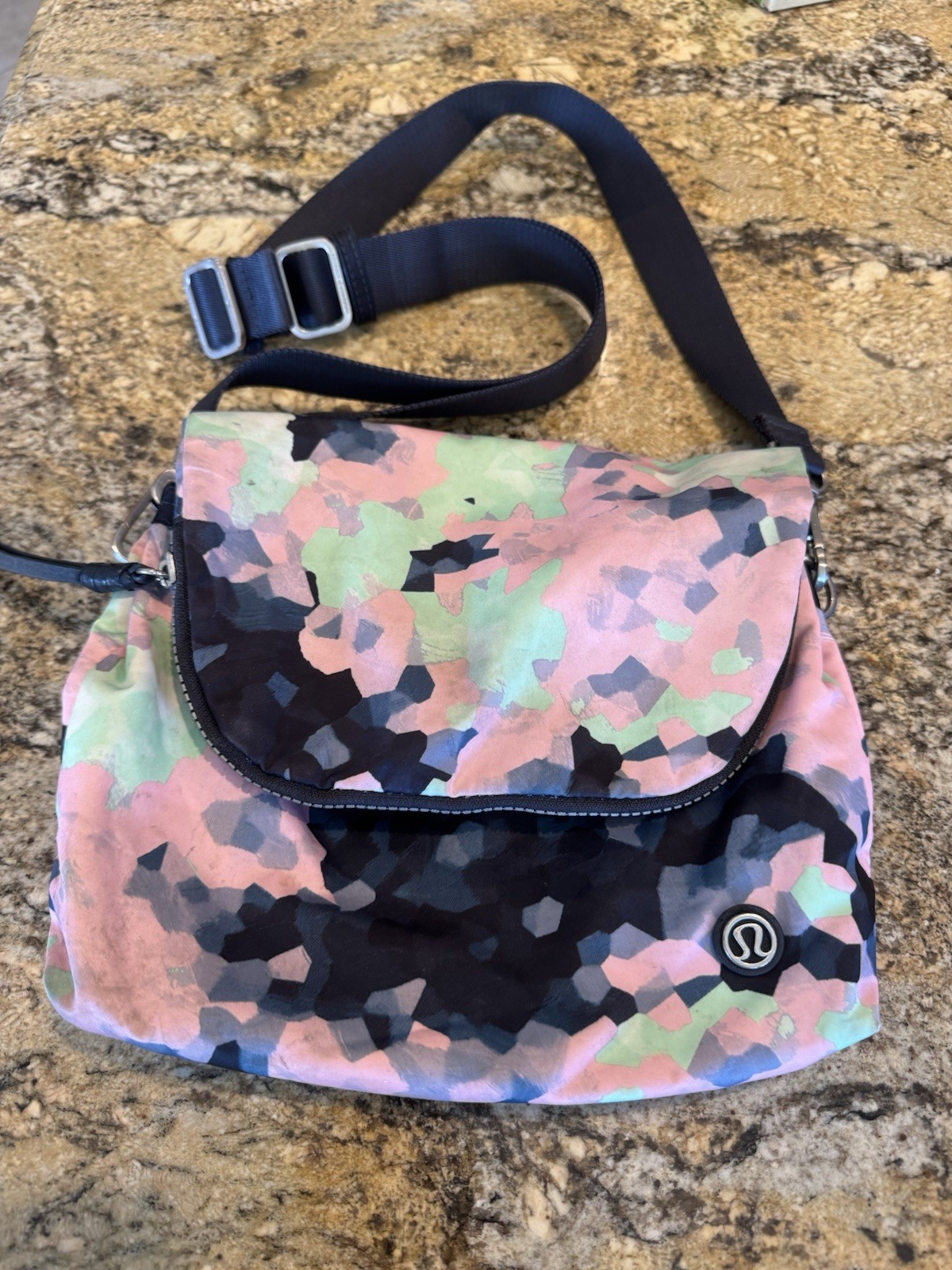 Lululemon Party Om Bag Clouded Dreams Menthol Rare HTF