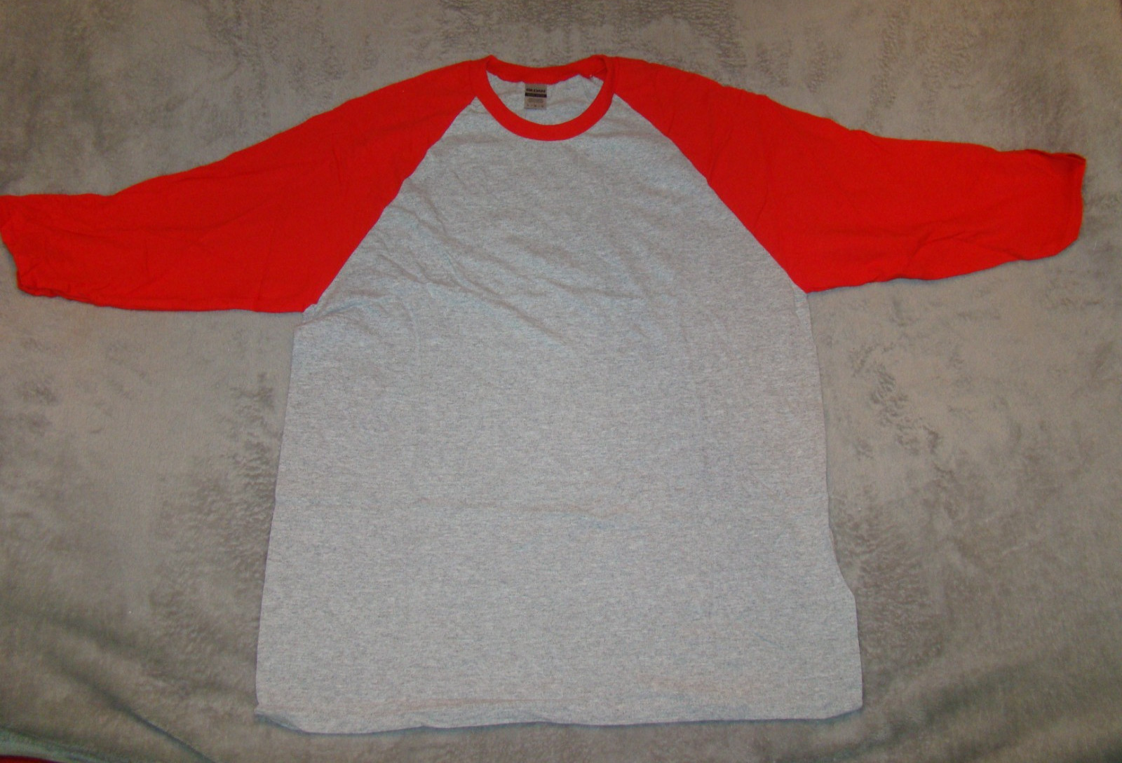 Gildan Adult Heavy Cotton 3/4 Baseball Raglan Sleeve Red/Gray Red/White T Shirt