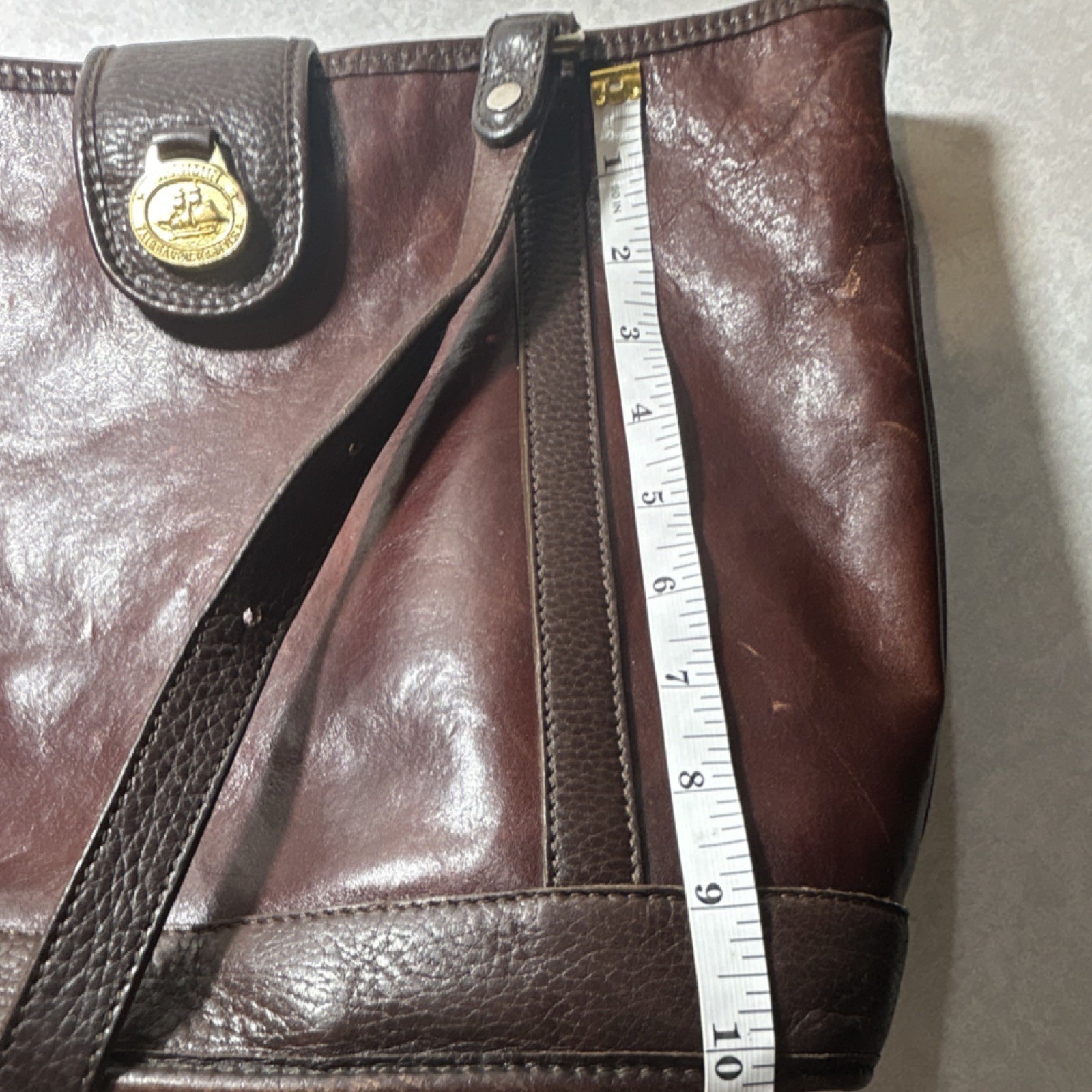 Brahmin Burgundy Tote Shoulder Bag Logo & Strap Accent Gold Hardware Snap
