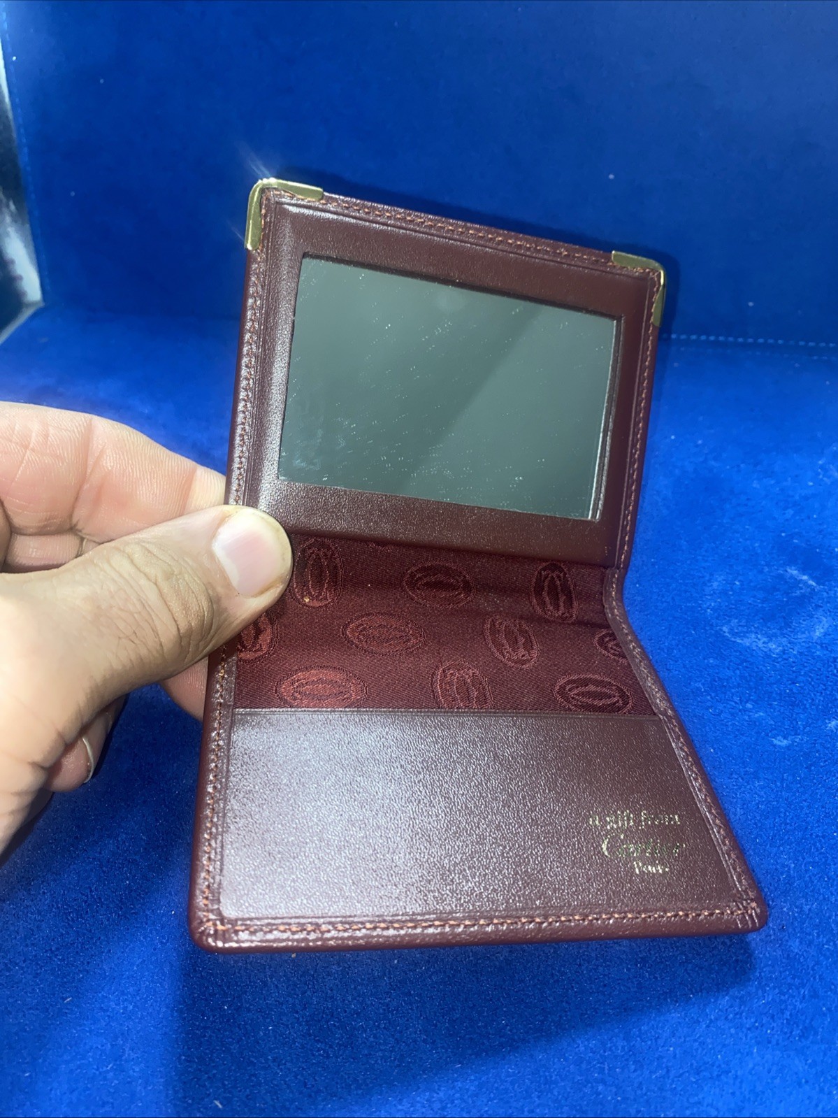 Cartier Authentic Bifold Mirror & Wallet Must de Cartier Bordeaux .