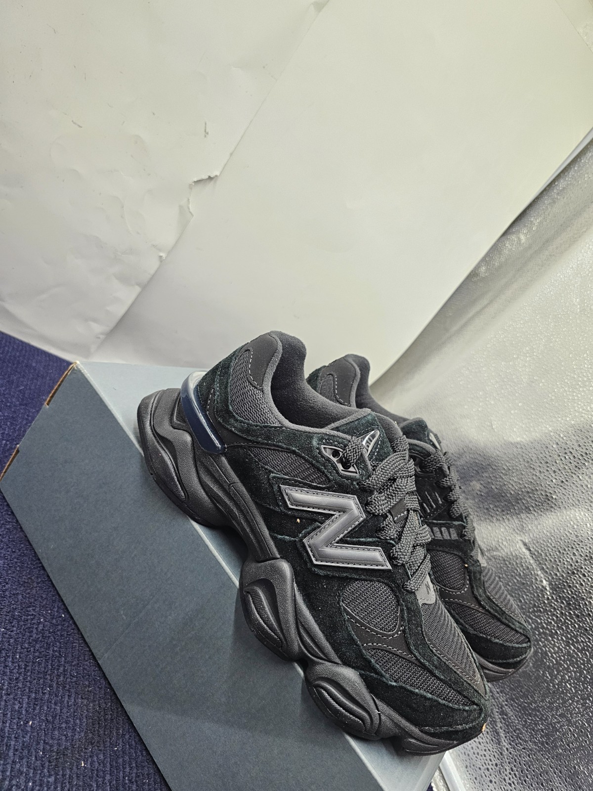 New Balance U9060BPM Triple Black Men’s 9060 Sneakers Size US 5-1/2