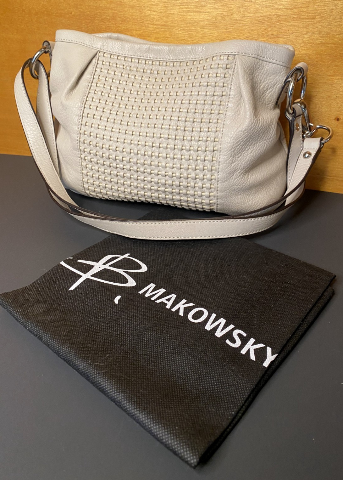 B Makowsky Cream Leather Woven Convertible Shoulder Bag Crossbody Leopard Purse