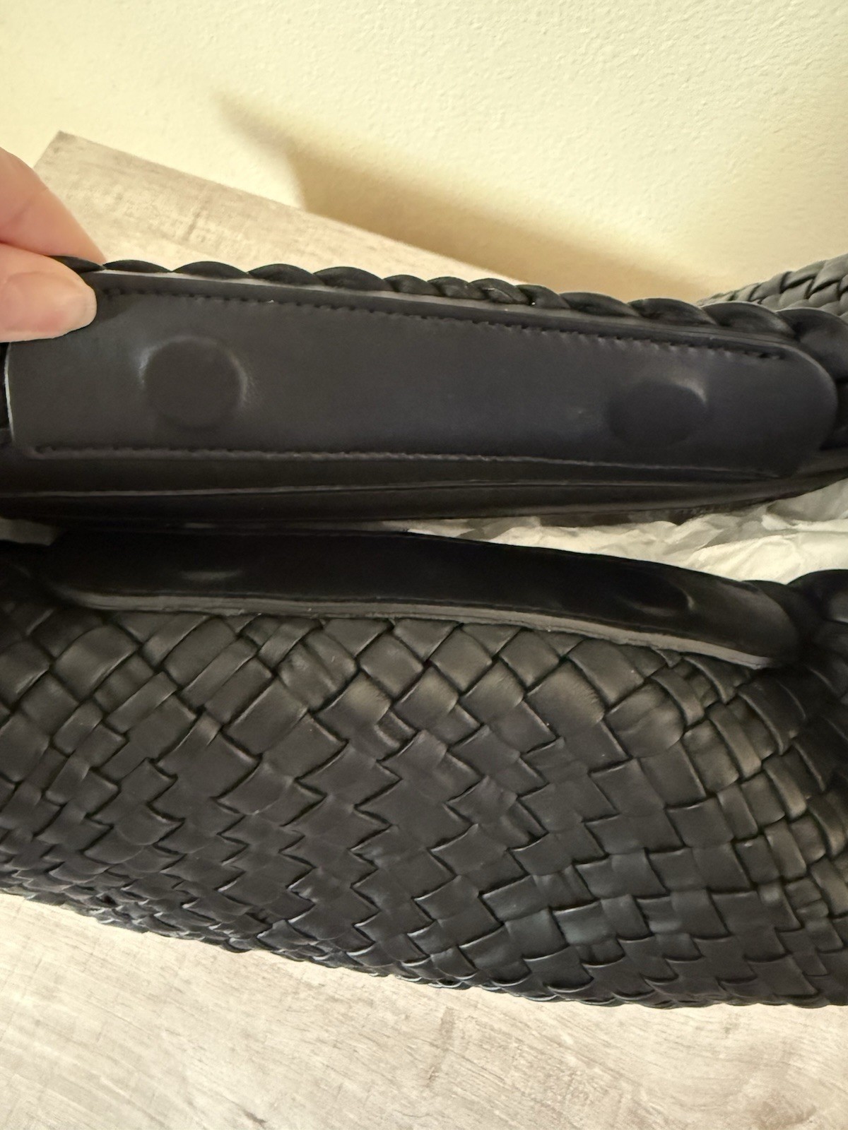 Falor Italy Black Woven Leather Shoulder Bag Hobo RARE Magnetic Closure NWT
