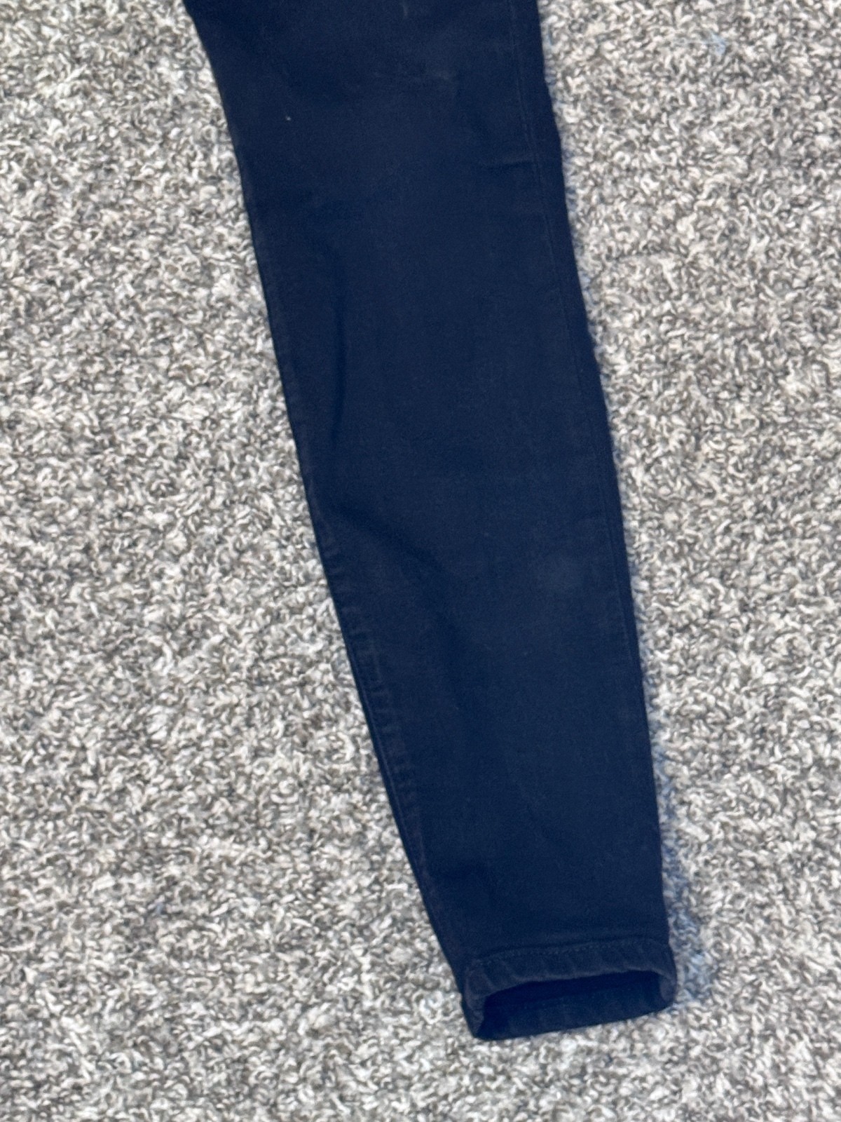 Joe’s Jeans Flawless “The Icon Skinny” Mid-Rise Black Jeans – Women’s 24 🖤