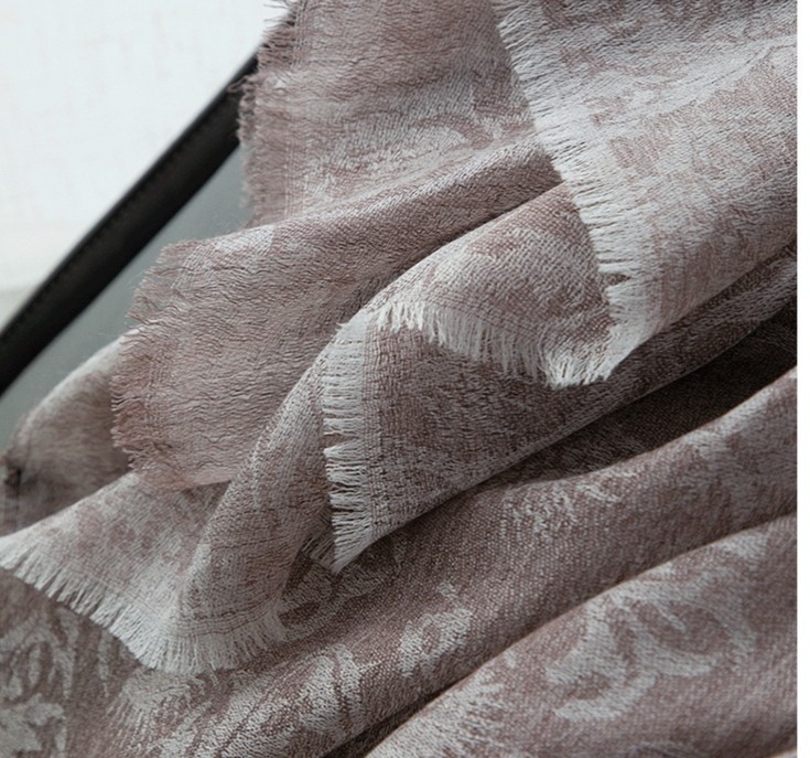 200-count Water-Soluble Wool Double-sided Cashew Jacquard 90x200cm Scarf