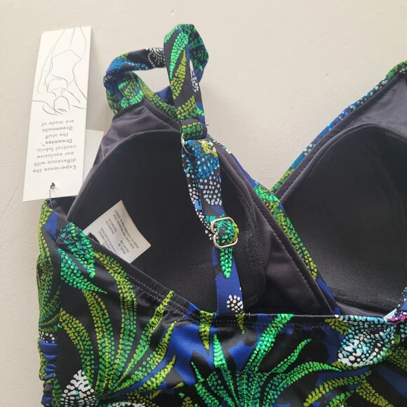New! Slimming Tummy Control 1pc Tropical Swimsuit ~ RETAILS $70