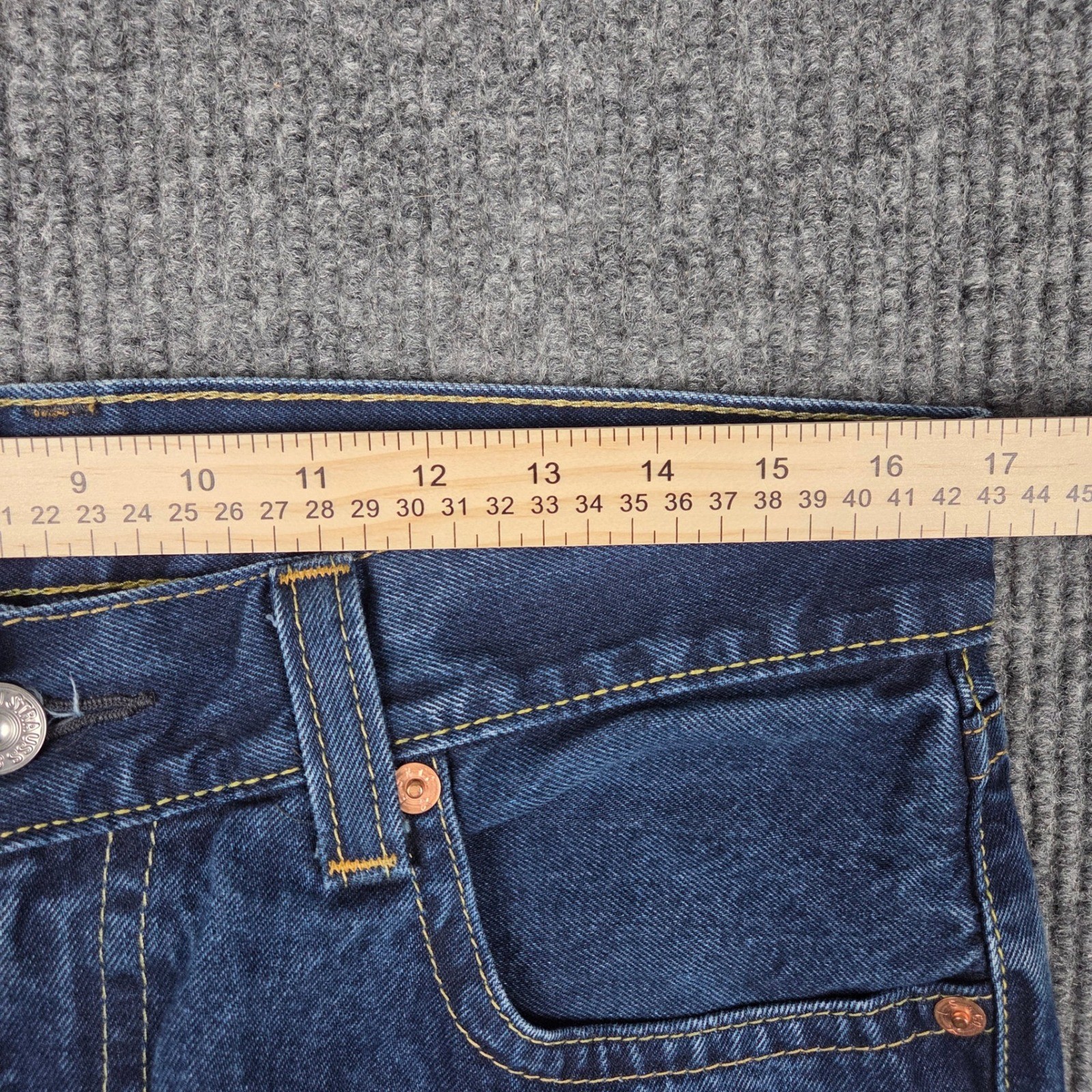 Vintage Levis Type 1 Real Loose Jeans Mens W32 L27 Husky Baggy Wide Leg Denim