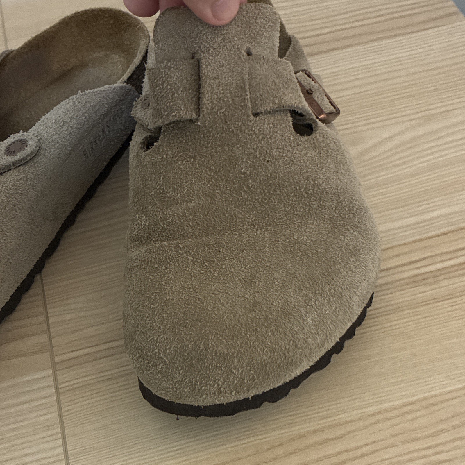 Birkenstock Boston Men’s Beige Suede Clog Sandal Adjustable Buckle US 9.5