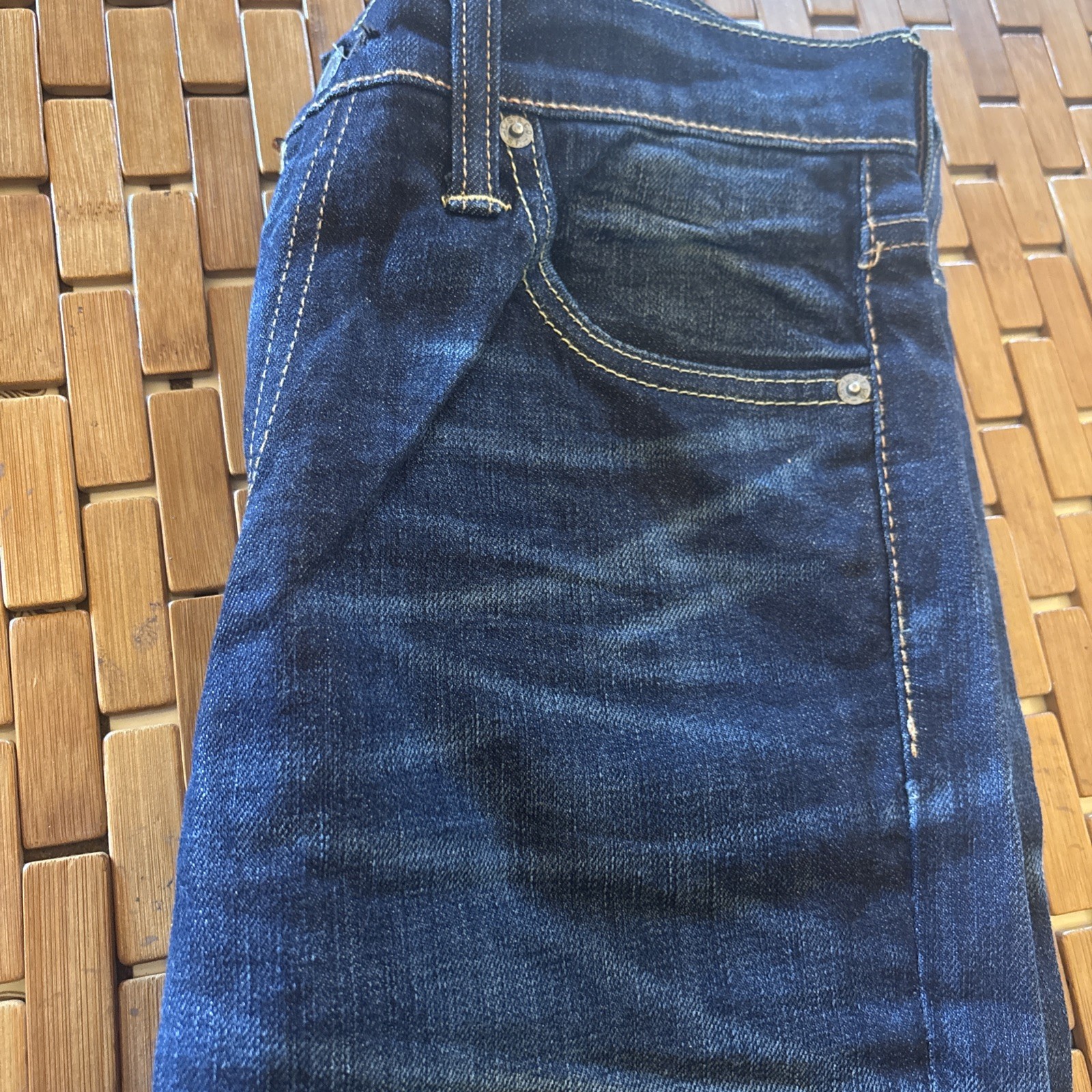 LEVI’S 511 MEN’S JEANS SIZE 30W 32L SLIM FIT BLUE SUPER SOFT FABRIC. NEW