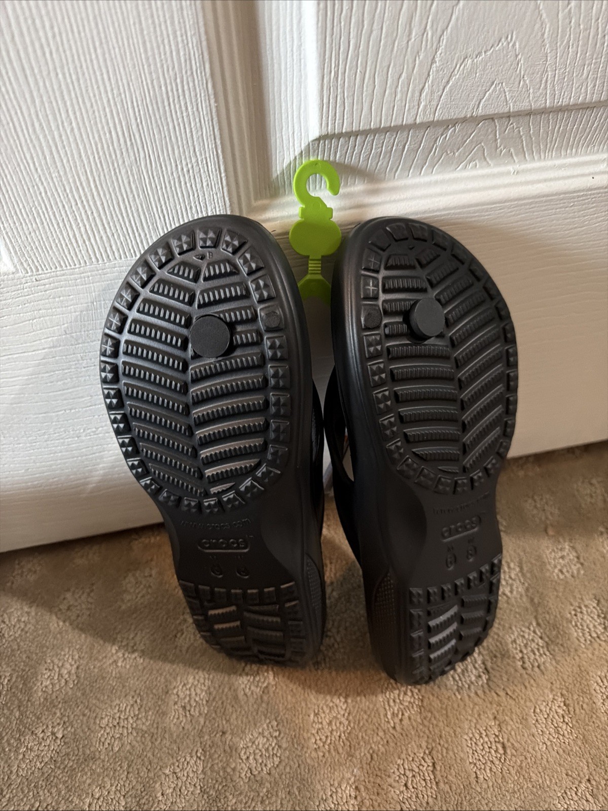Crocs Baya II Flip Black Flip Flop Slippers. Unisex. Size 8WMN/6MEN. NWT!