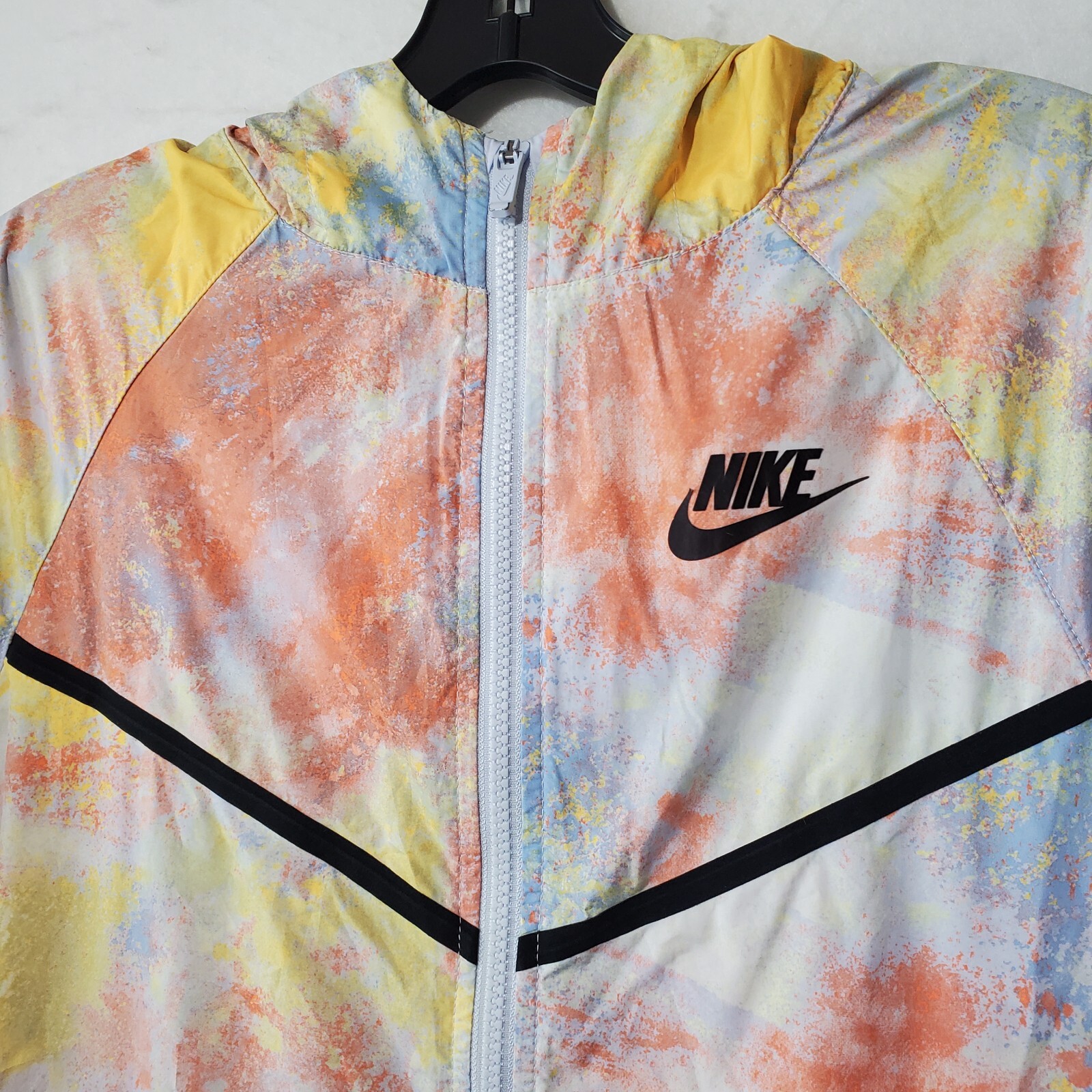Nike Rain Jacket Youth’s XL Full Zip Rainbreaker Hoodie Coat Running Multicolor