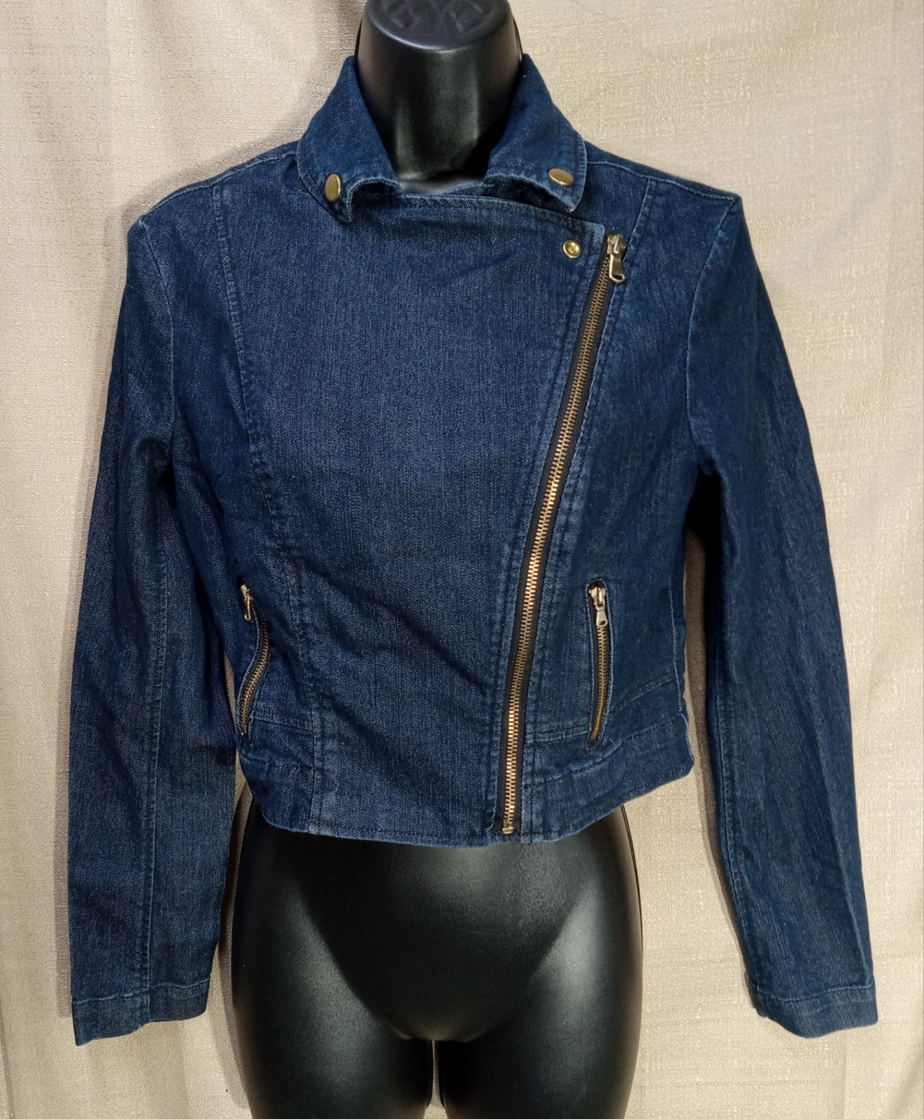 Sophia Vergara Denim Zip Up Cropped Jean Jacket SIZE SMALL