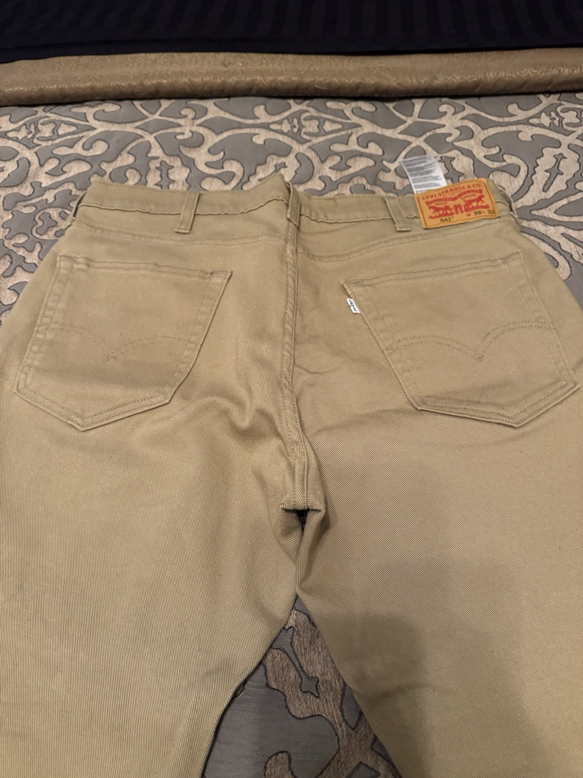 Levi’s 541 Athletic Fit Tapered Beige Cotton Denim Jeans Light Wash Mid Rise