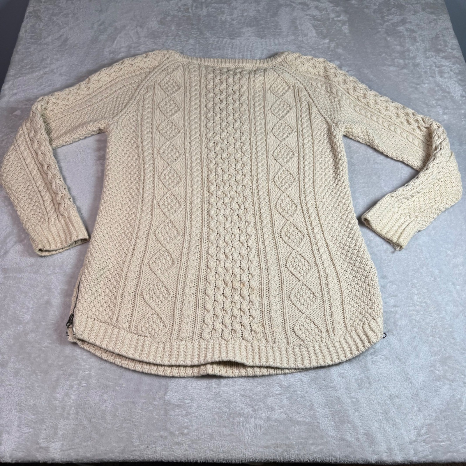 LL Bean Signature Women’s M Cream 100% Cotton Cable Knit Side Zip Sweater S