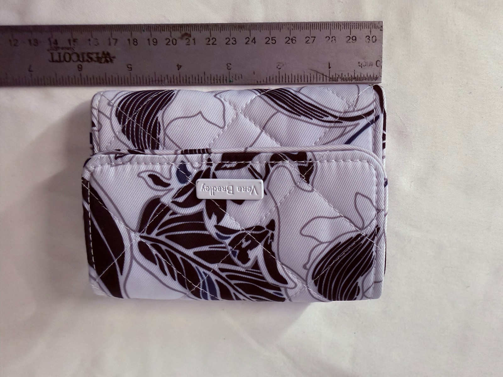 Vera Bradley Trifold Wallet – Twilight Garden