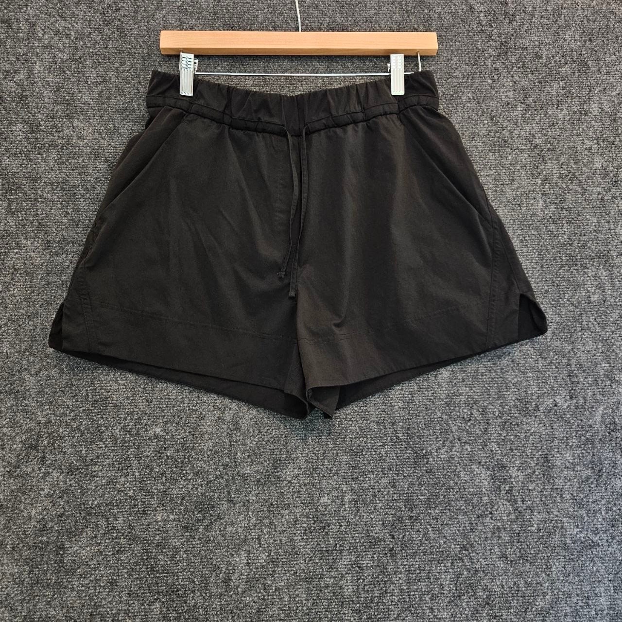 Lululemon Cinchable Waist High Rise Woven Short 3.5 Black Size M