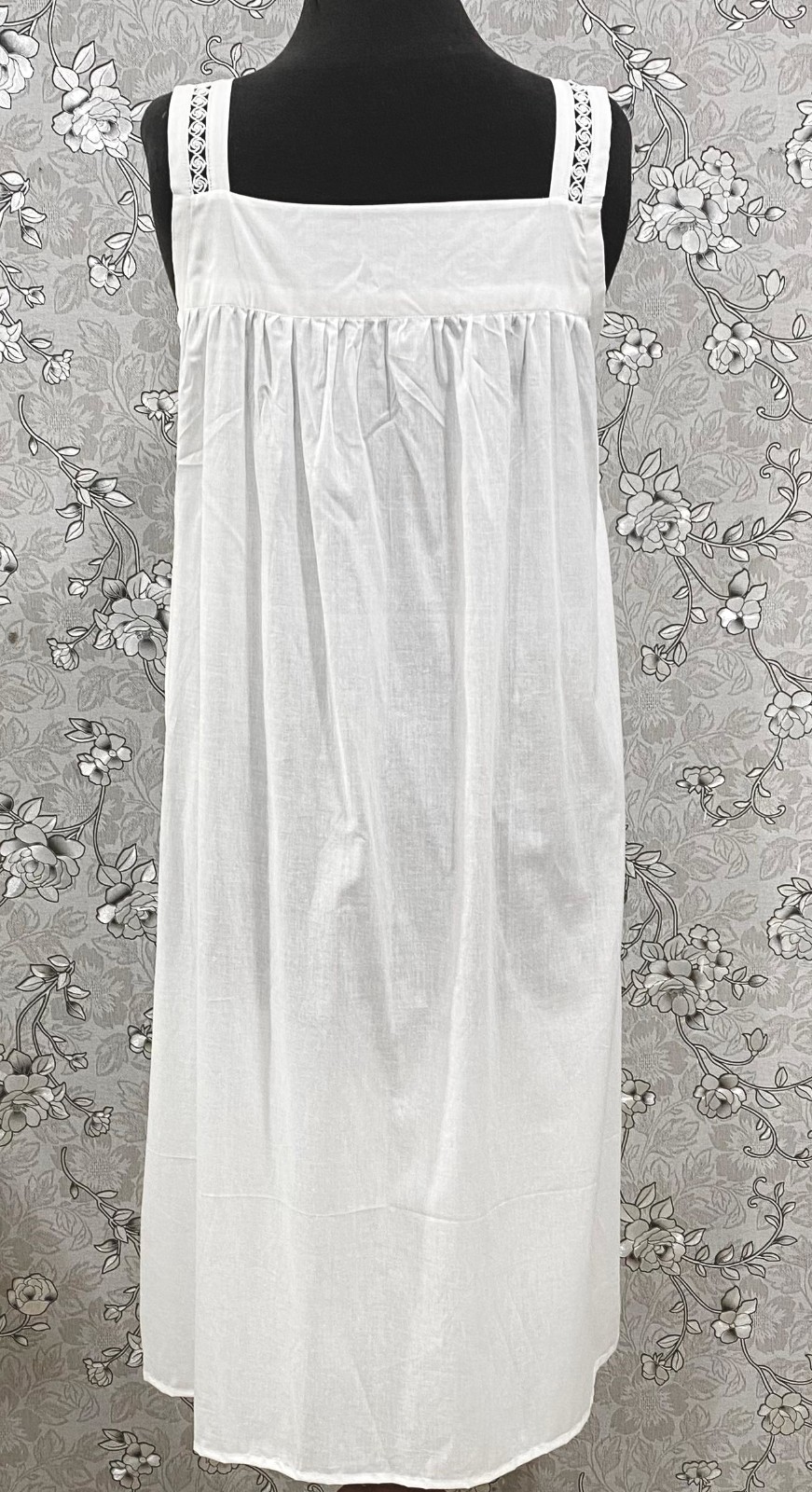 SoieRose White Victorian Cotton Nightgown – SR-1193 – Sleeveless Vintage Nightie