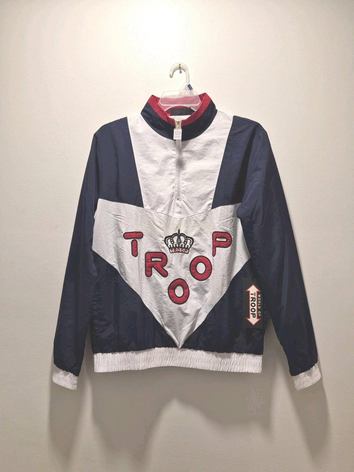 World of TROOP Half Zip Pullover Men’s Medium Net lined Nylon Pullover