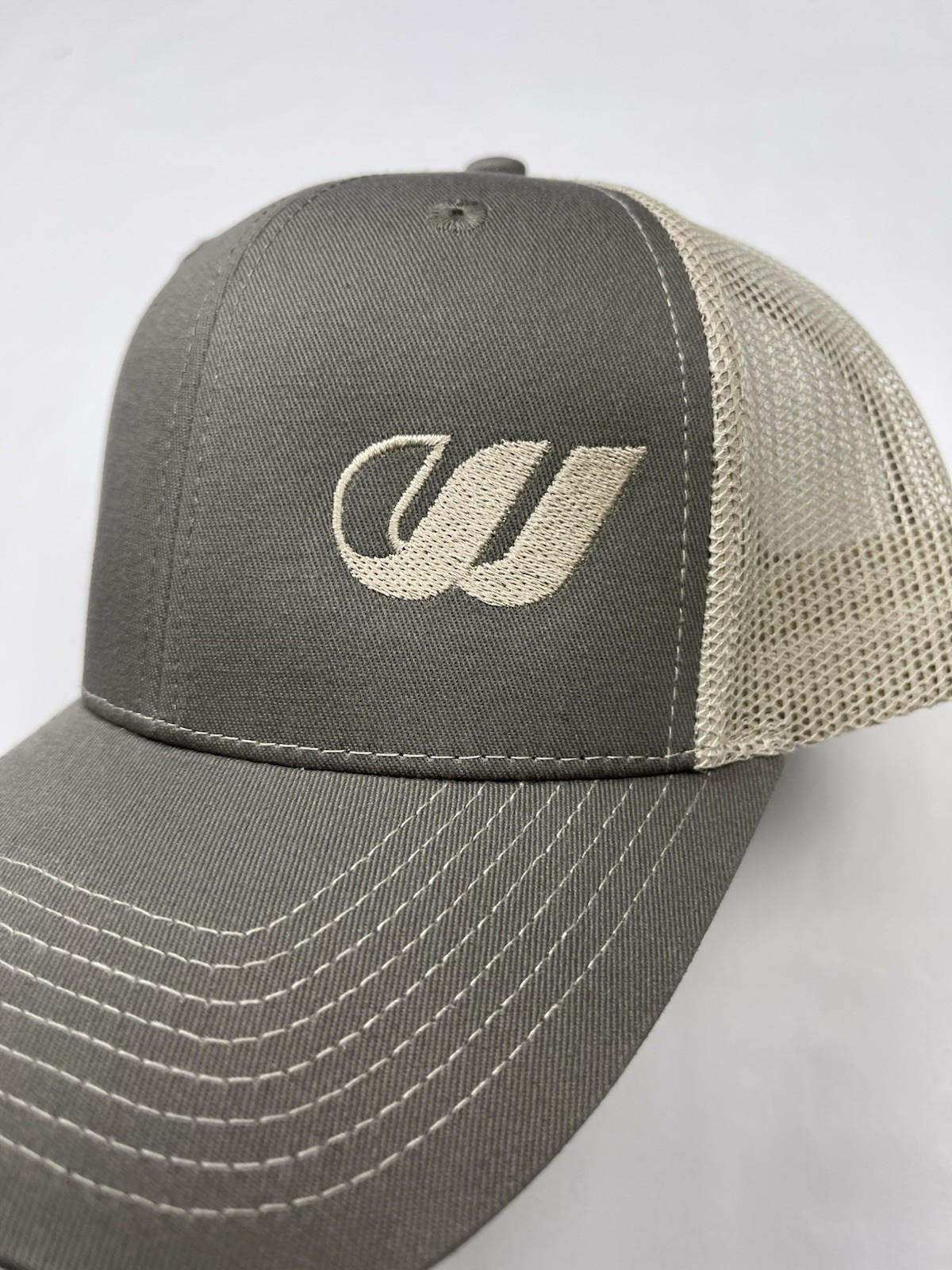 Outdoor Cap Men’s Gray/Beige Trucker Hat Mesh Back Adjustable One Size