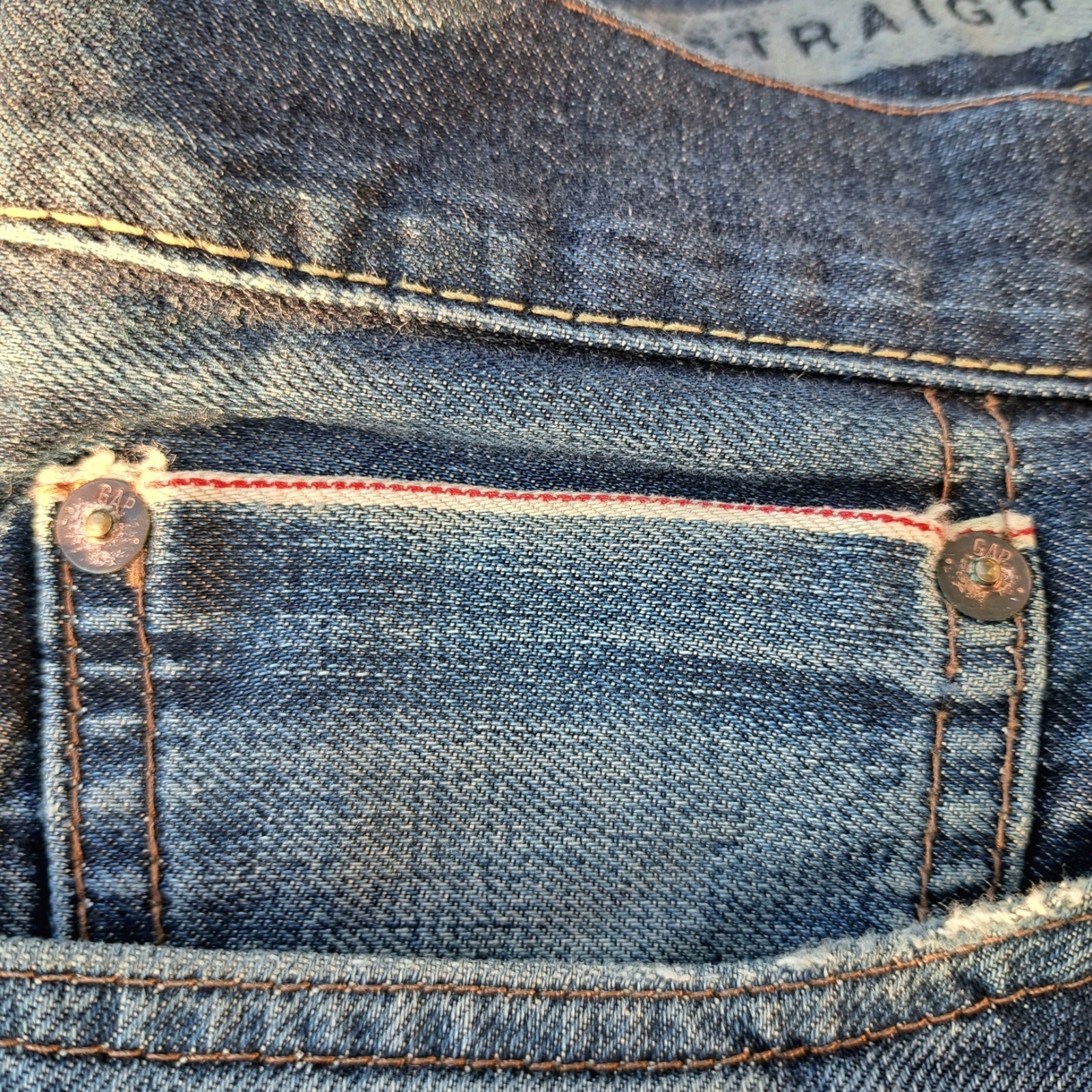 Men’s Gap 1969 Straight Fit Selvedge Cotton Denim Button Fly Blue Jeans