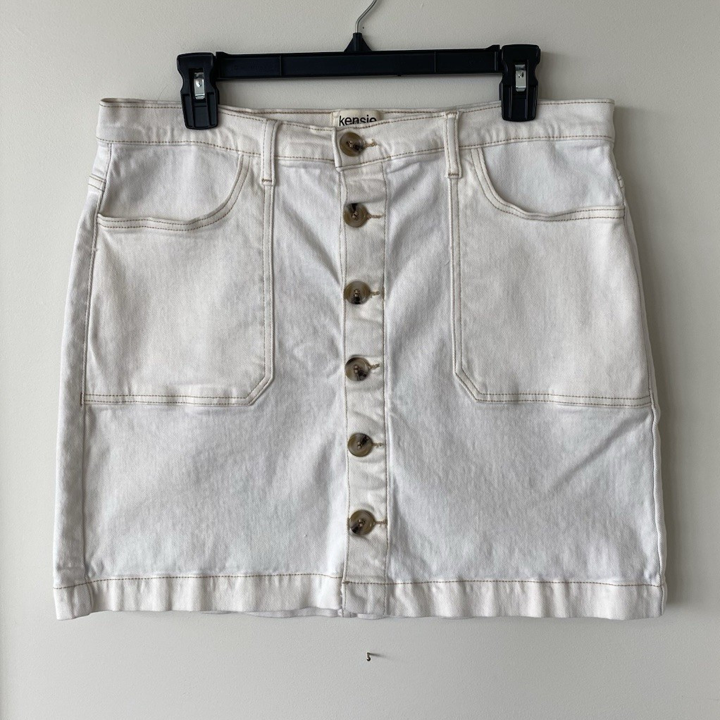 Kensie Vintage Luxe Cream Cotton Denim Mini Skirt. Stretch. Size 12/31
