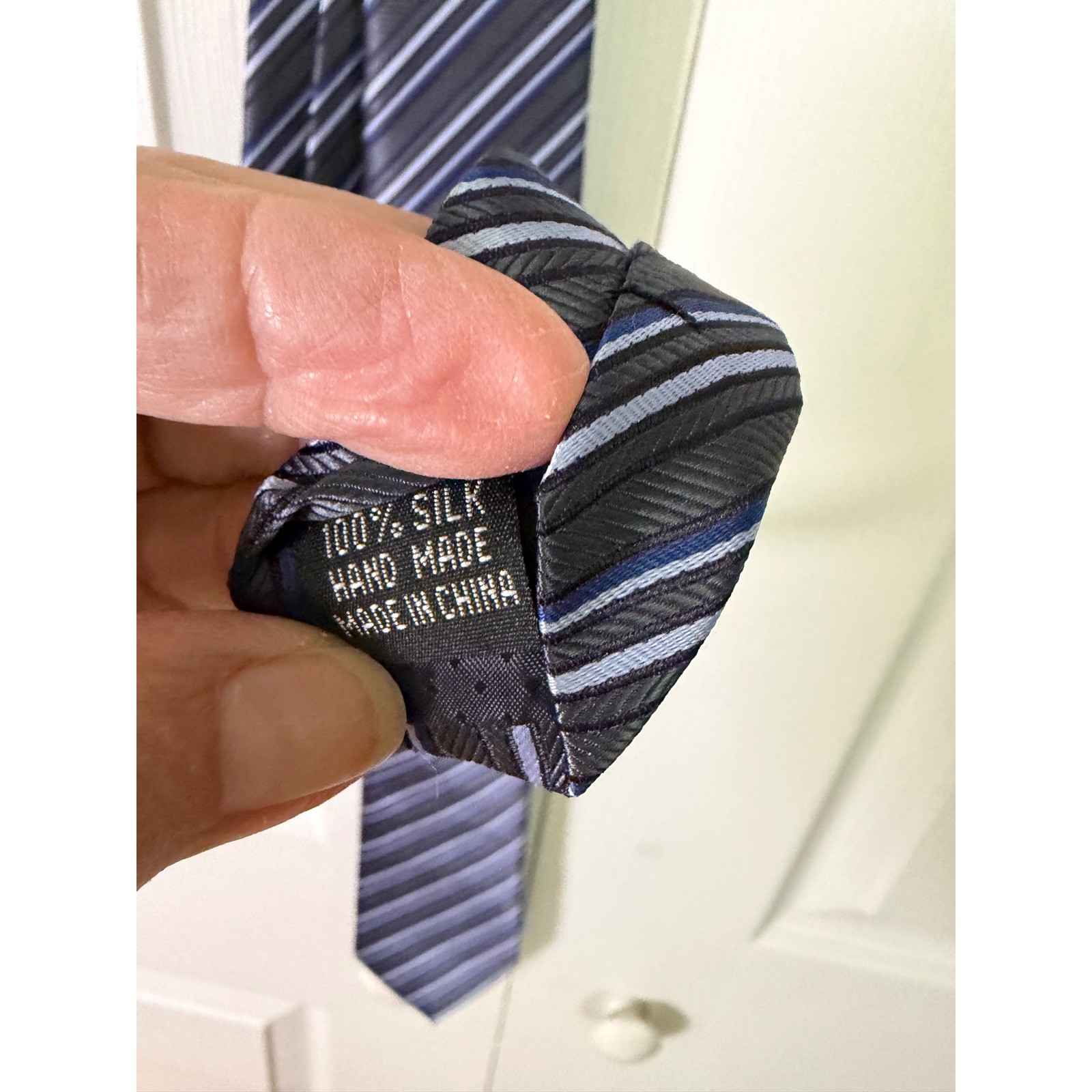 WeiShang Mens Silk Tie Grey Navy Light Blue Diagonal Striped Herringbone Texture