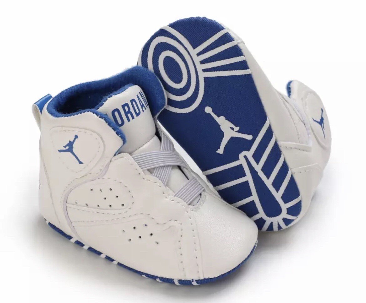 Baby Soft Sole Shoes Size 1 Ages 0-12 Months. White/blue
