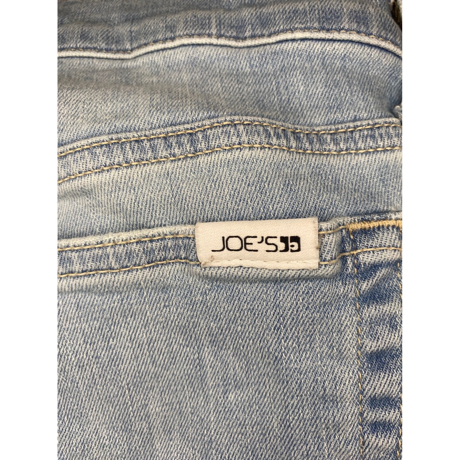 Joe’s Light Blue Distressed Jeans Size 29