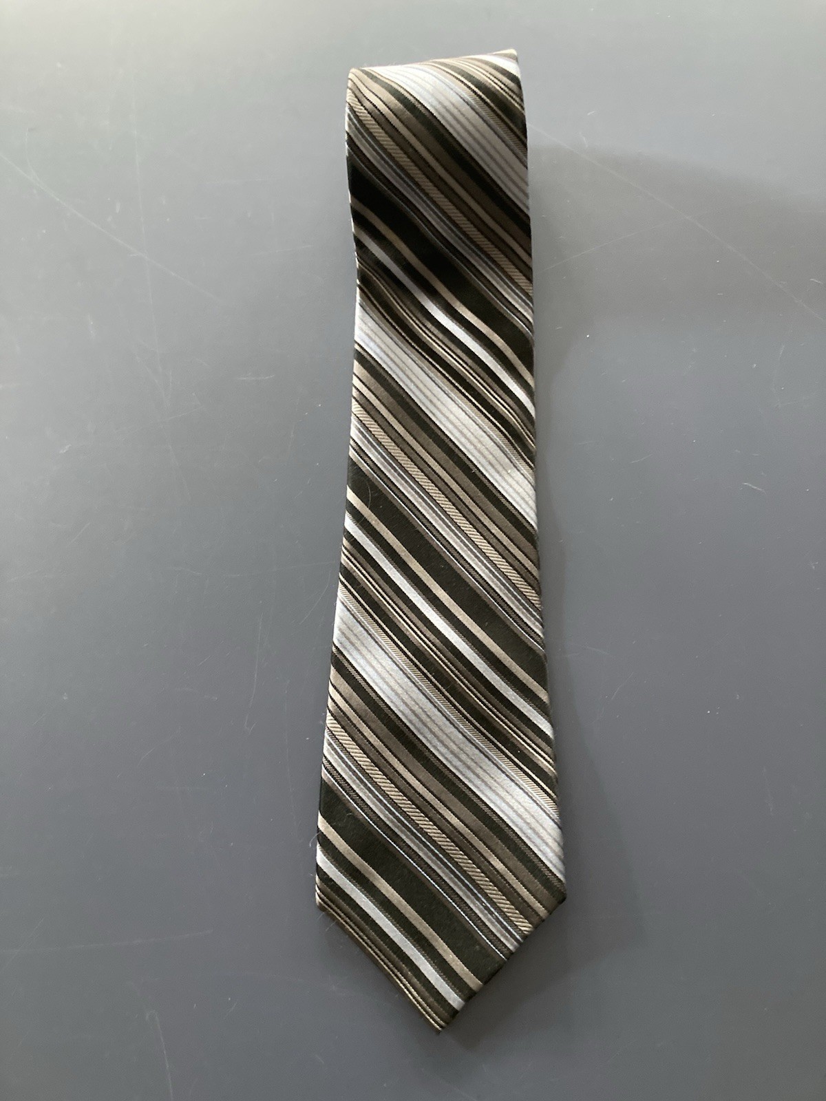 DKNY Silk Tie Dark Blue Light Blue Gray Stripes Necktie USA 58 x 3.25 Inches