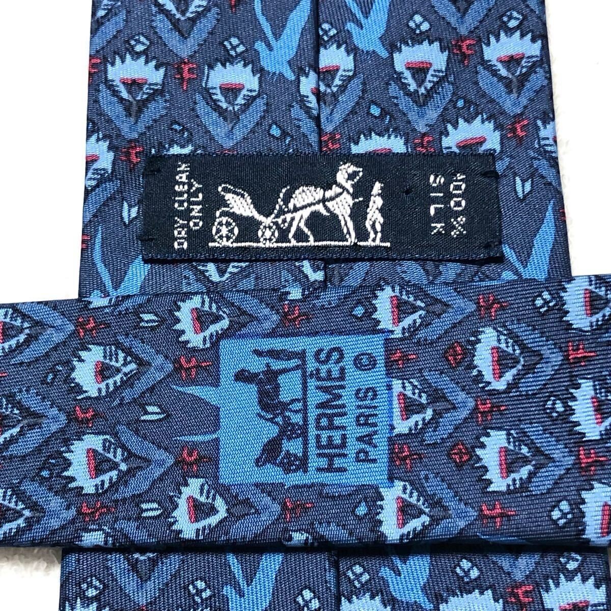 Excellent condition HERMES Tie floral pattern dove bird all over pattern 100 sil